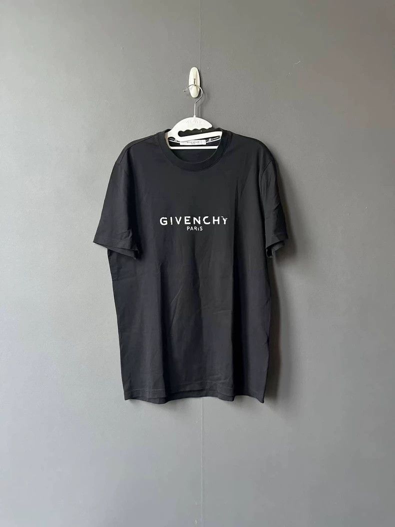 Givenchy Givenchy Ripped Short Sleeve Size US M / EU 48-50 / 2 - 1 Thumbnail