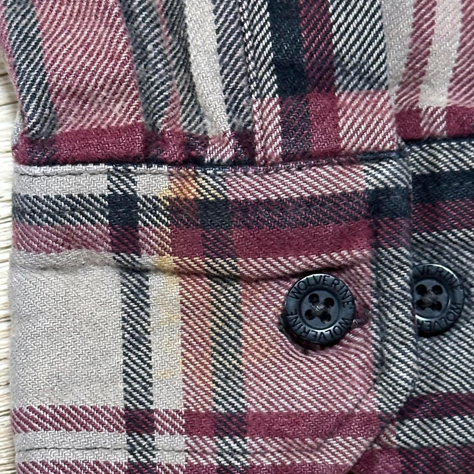 Wolverine Wolverine Mens Casual Shirt XXL Burgundy Plaid Size US XXL / EU 58 / 5 - 5 Thumbnail