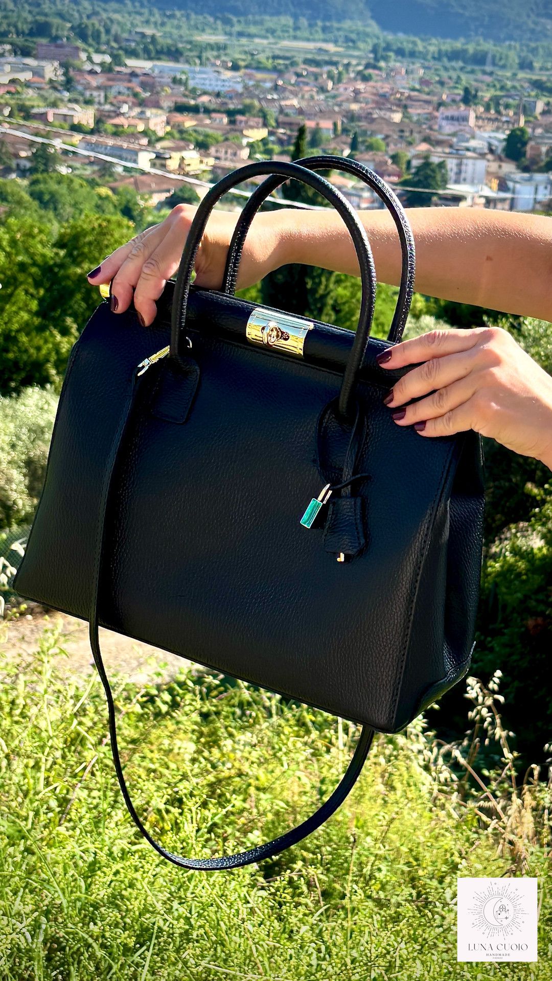 Vera Pelle Elegant Black Bag Leather Tote From Florence Size ONE SIZE - 6 Thumbnail