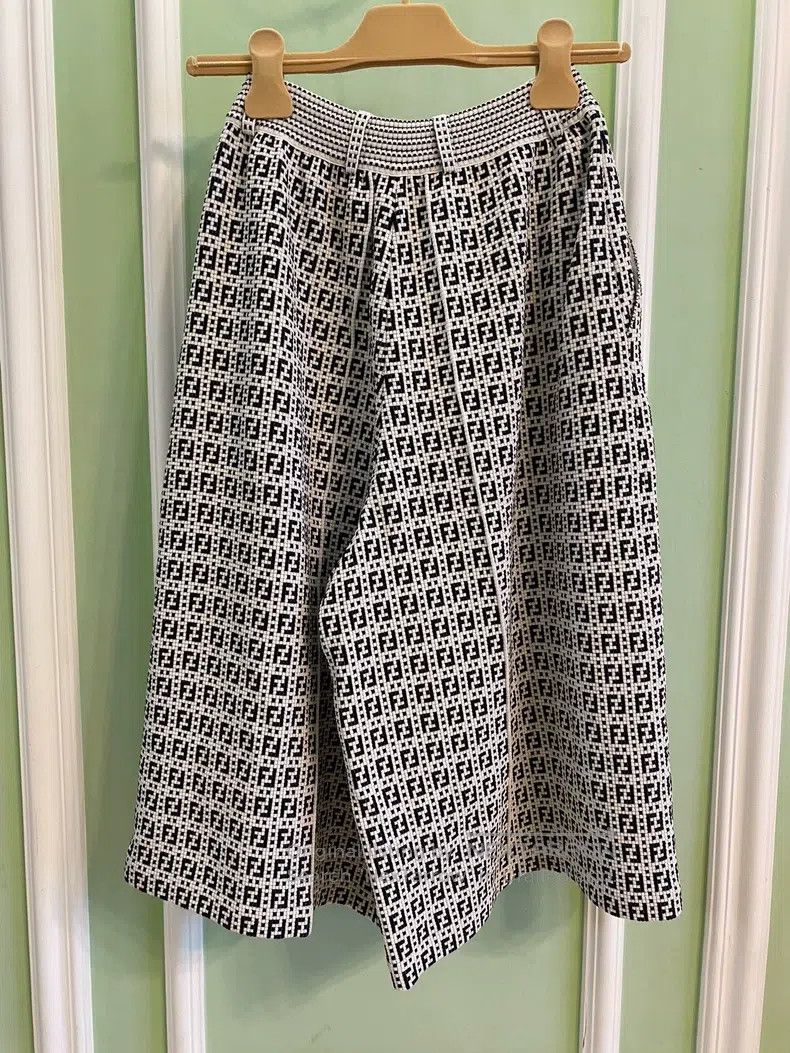 Fendi Fendi Classic Black and White Monogram Wide Leg Pants Size 26" / US 2 / IT 38 - 6 Thumbnail