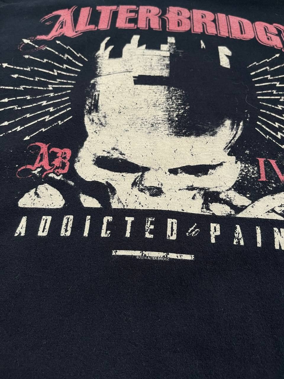 Vintage Alter Bridge Addicted To Pain Black T-Shirt Size US M / EU 48-50 / 2 - 8 Thumbnail