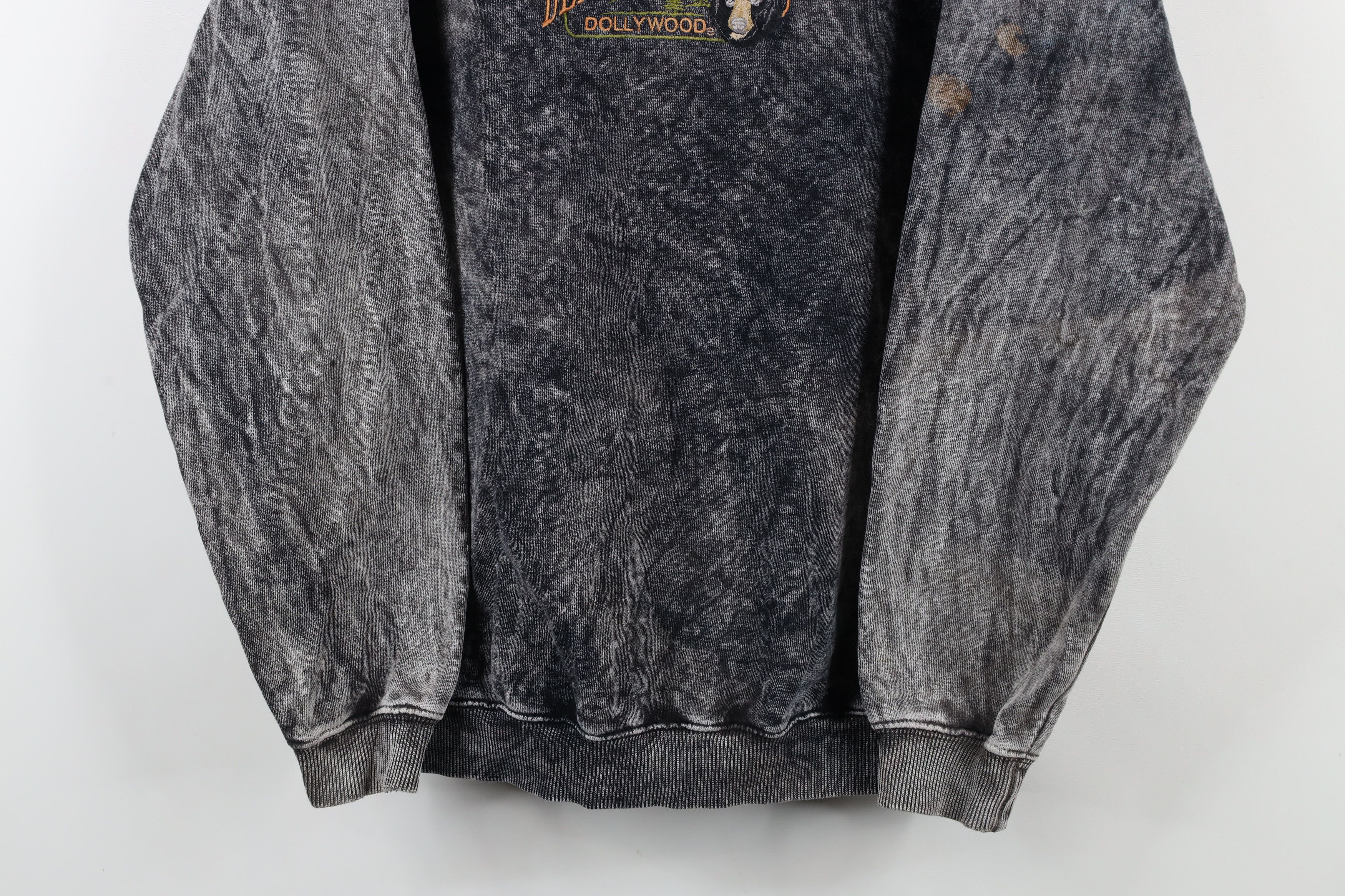 Vintage Vintage 90s Streetwear Dollywood Bear Country Sweatshirt Size US M / EU 48-50 / 2 - 3 Thumbnail