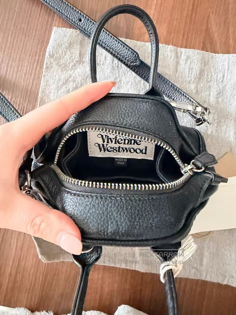 Vivienne Westwood Vivienne Westwood size os Mini Black Grain Leather Bowling Size ONE SIZE - 2 Thumbnail