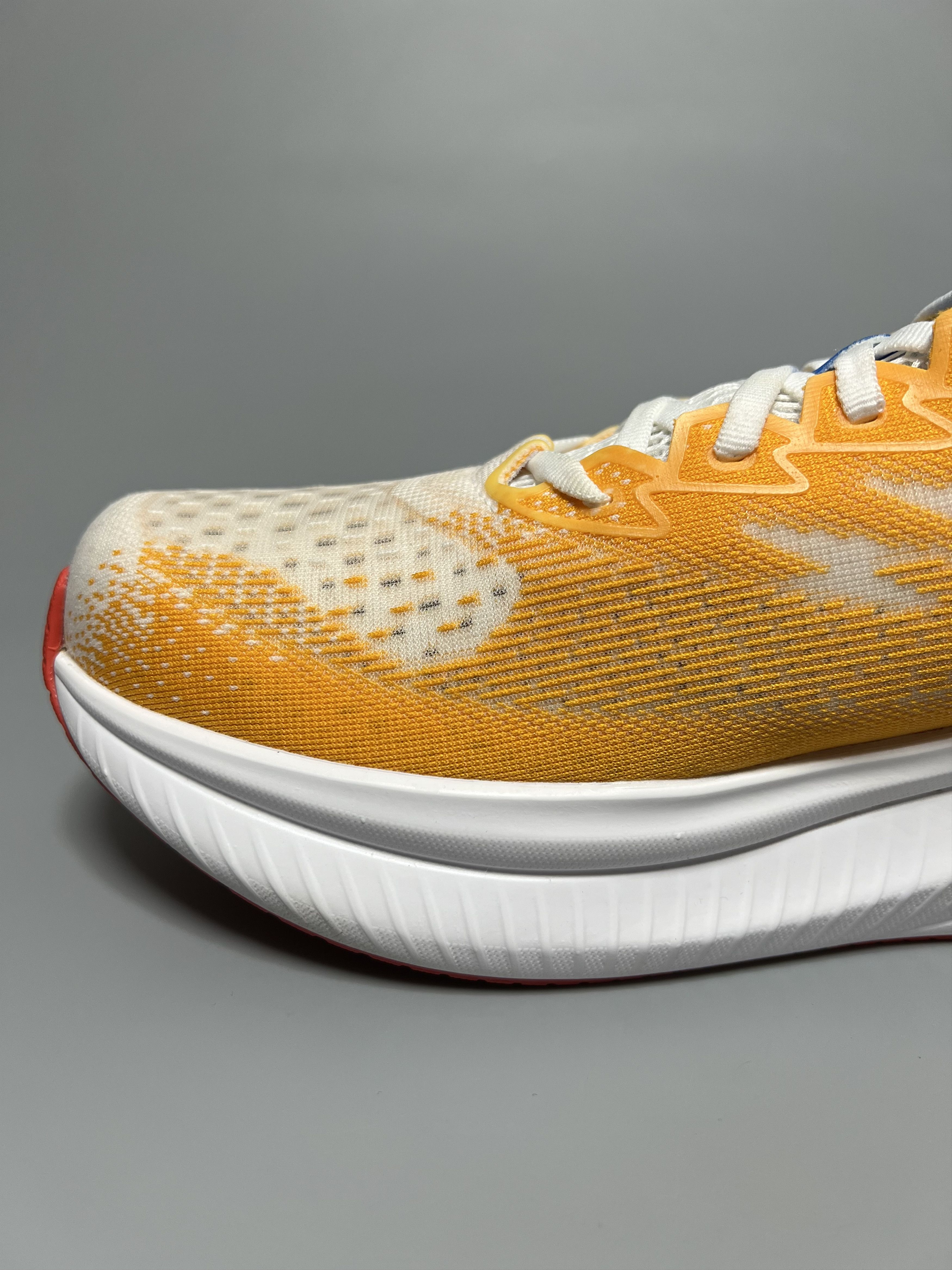 Hoka 12D Hoka One One Mach 6 Running Shoes 1147790-WLR Size US 12 / EU 45 - 10 Thumbnail