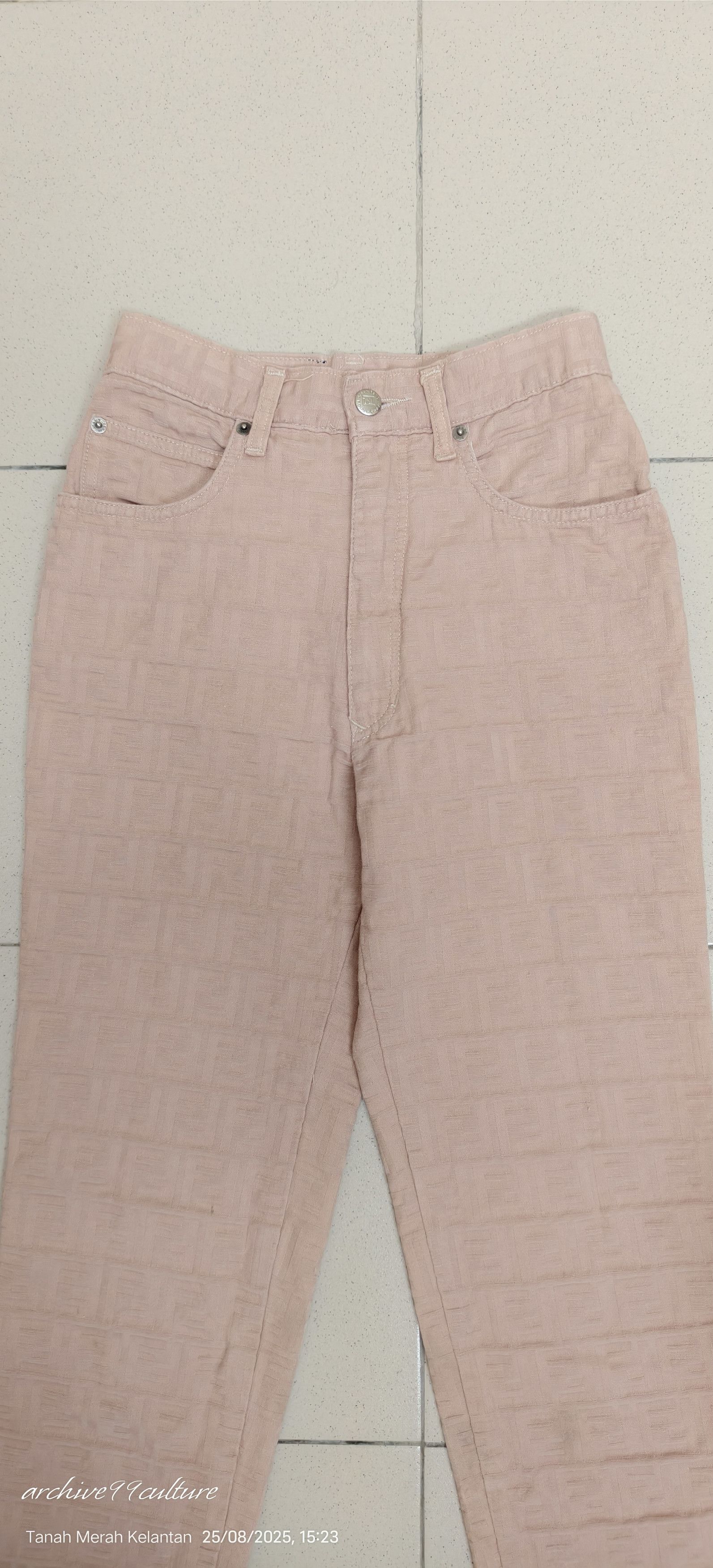 Fendi Vintage 90s Fendi Zucca Monogram baby pink / nude jeans Size 26" / US 2 / IT 38 - 2 Thumbnail