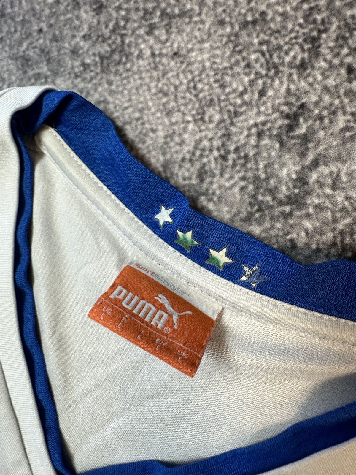 Puma × Vintage Vintage Puma Italy Soccer Jersey Streetwear L Rare Casual Size US L / EU 52-54 / 3 - 4 Thumbnail
