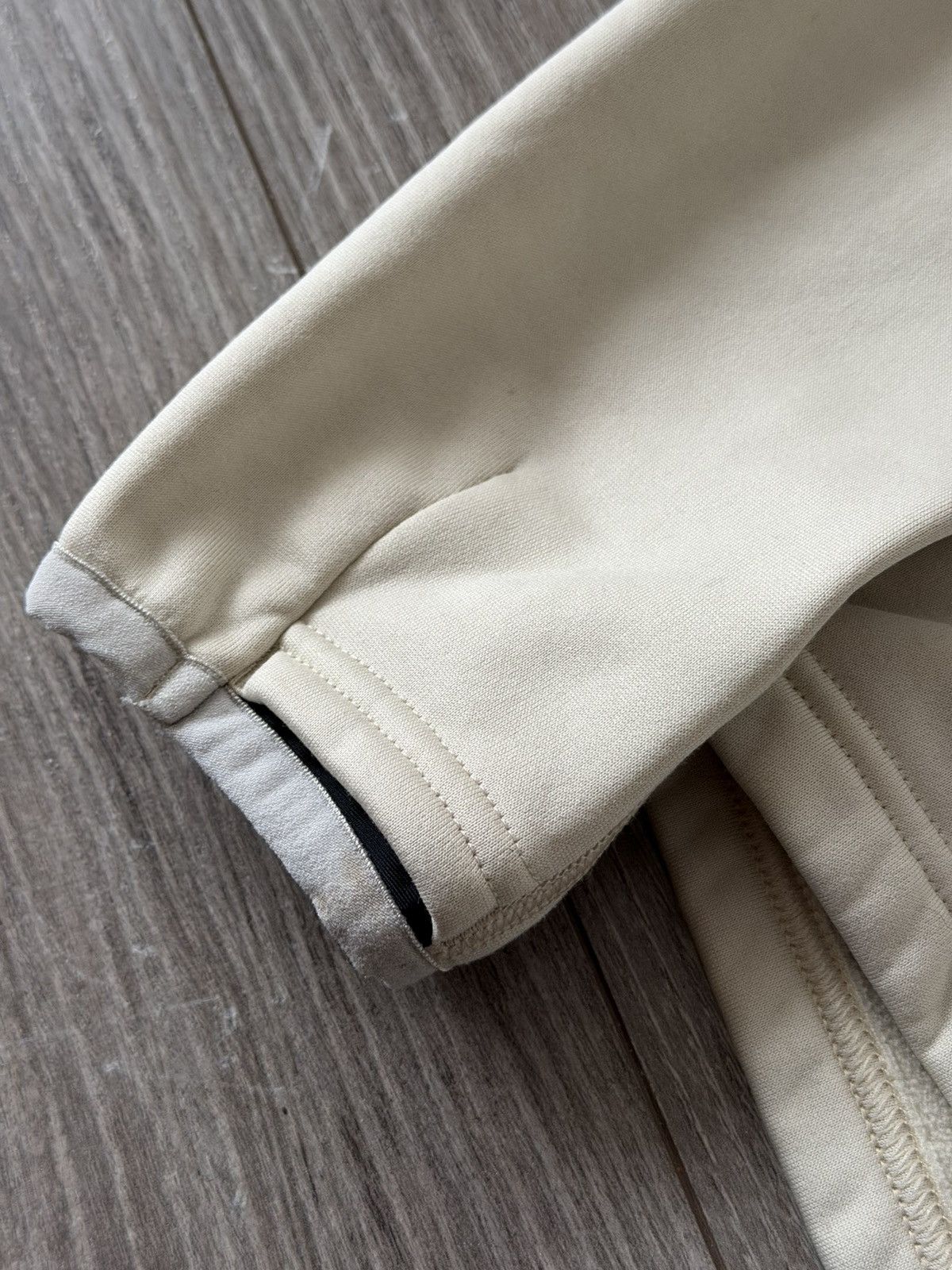 Peak Performance Peak Performance Flo Woman Chill Light Zip Hoodie Size XL / US 12-14 / IT 48-50 - 15 Thumbnail