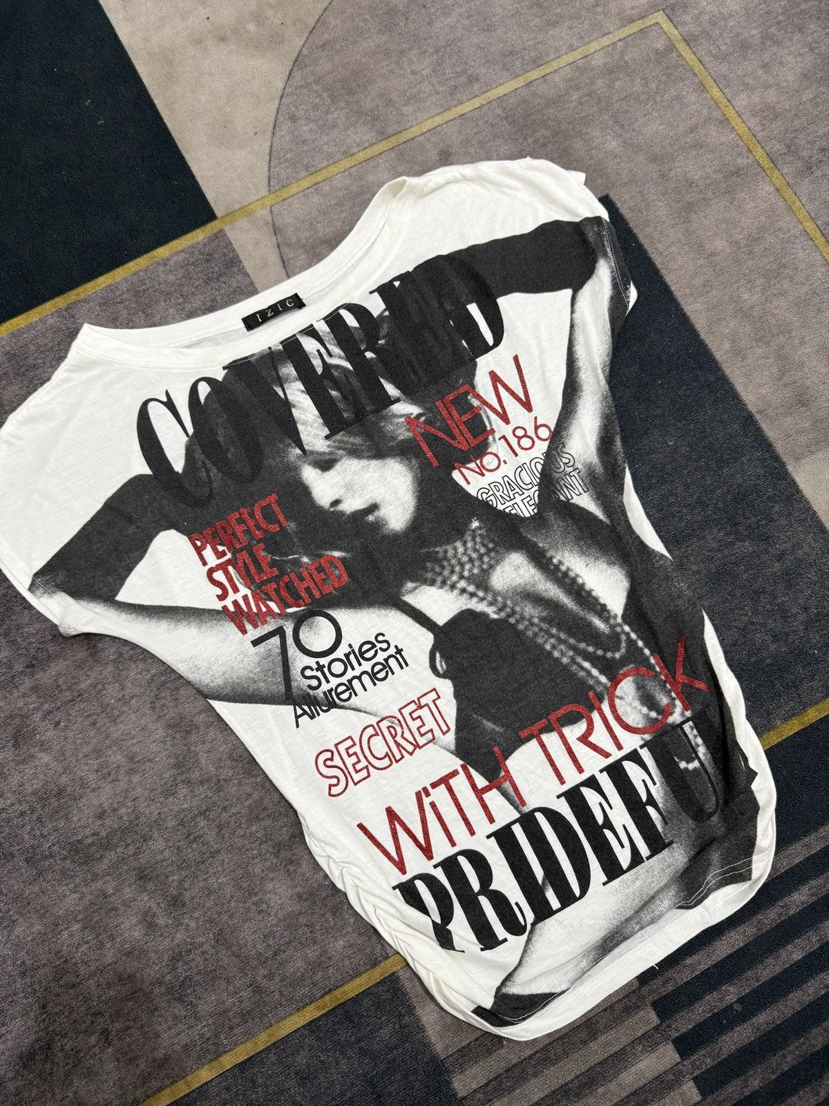 Hysteric Glamour IZIC HYSTERIC STYLE TSHIRT Size M / US 6-8 / IT 42-44 - 2 Thumbnail