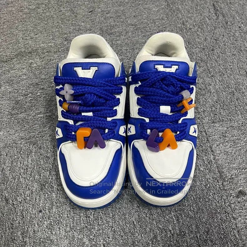 Louis Vuitton Louis Vuitton White and Blue Little Fat Ding Strappy Low T Size US 7 / EU 40 - 3 Thumbnail
