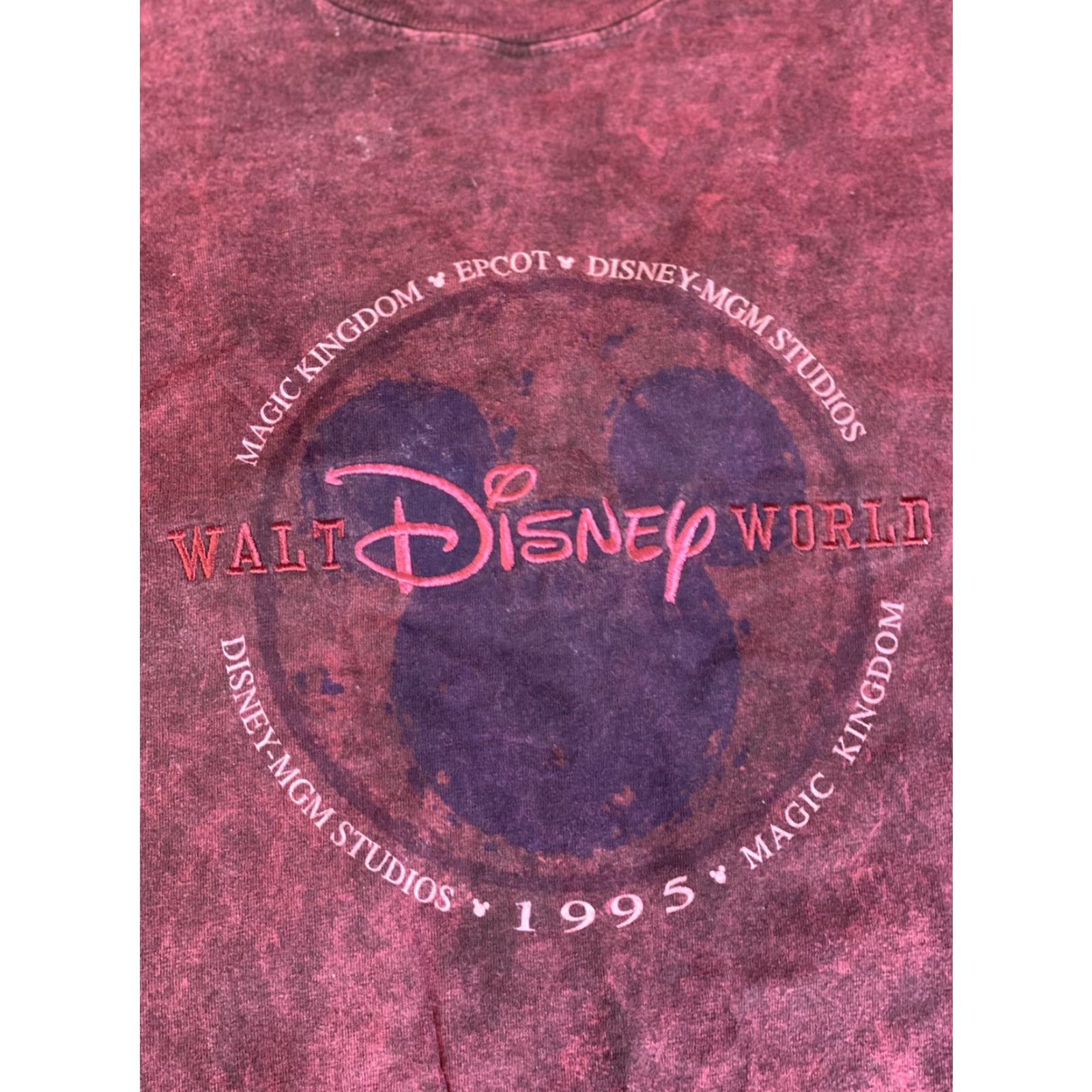 Disney Vintage Red Walt Disney World Embriodered Short Sleeve T-Shirt XL User: Vintage Red Walt Disney World Embriodered Short Sleeve T-Shirt XL Size US XL / EU 56 / 4 - 5 Thumbnail