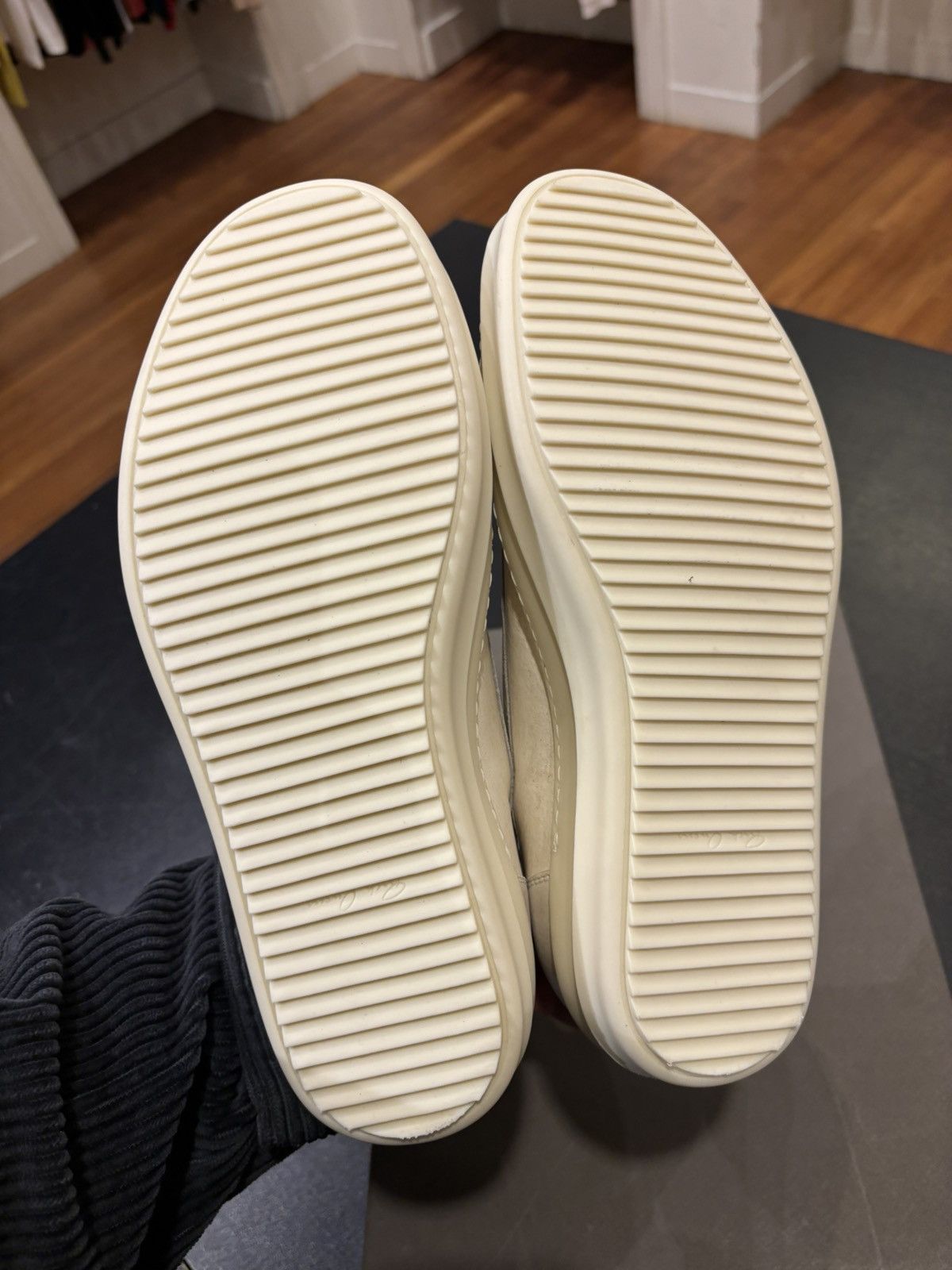 Rick Owens Rick Owens Vintage Sneakers Dirty Milk Size US 8 / EU 41 - 5 Thumbnail