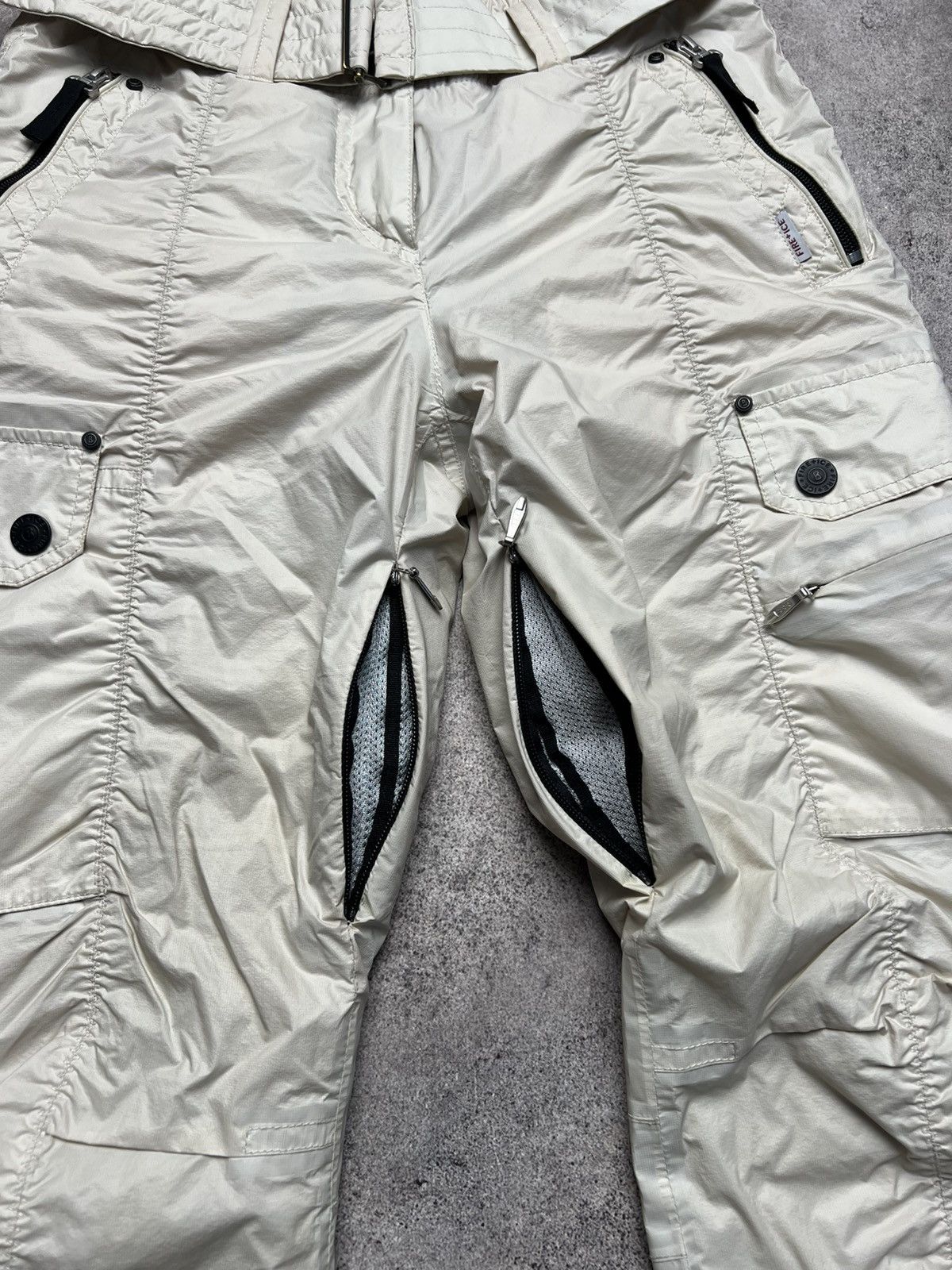 Bogner Bogner vintage ski pants Size 24" / US 00 / IT 34 - 7 Thumbnail