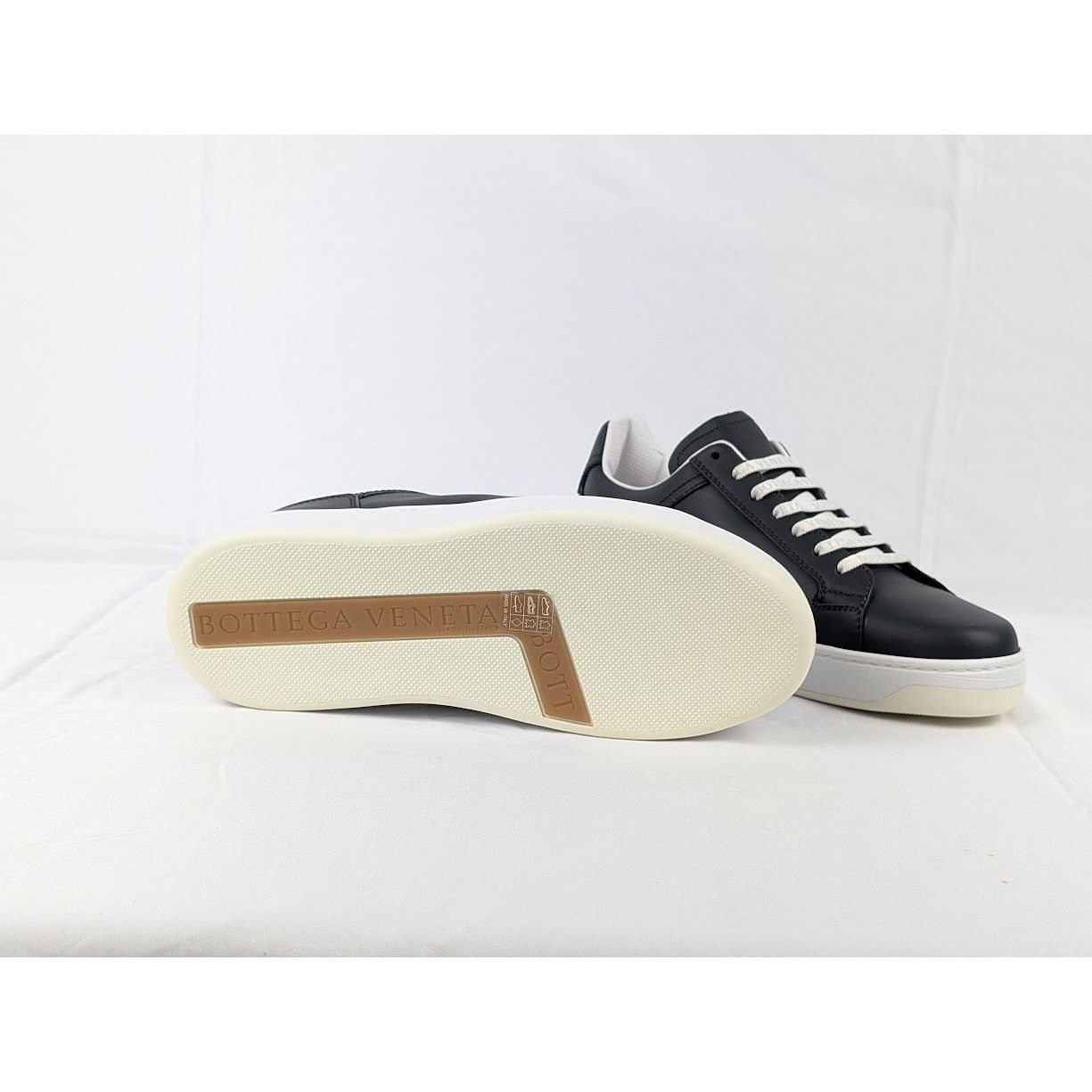 Bottega Veneta o1rshd1 Bolt Calf Low Top Sneakers in Ardoise Size US 9.5 / EU 42-43 - 11 Thumbnail