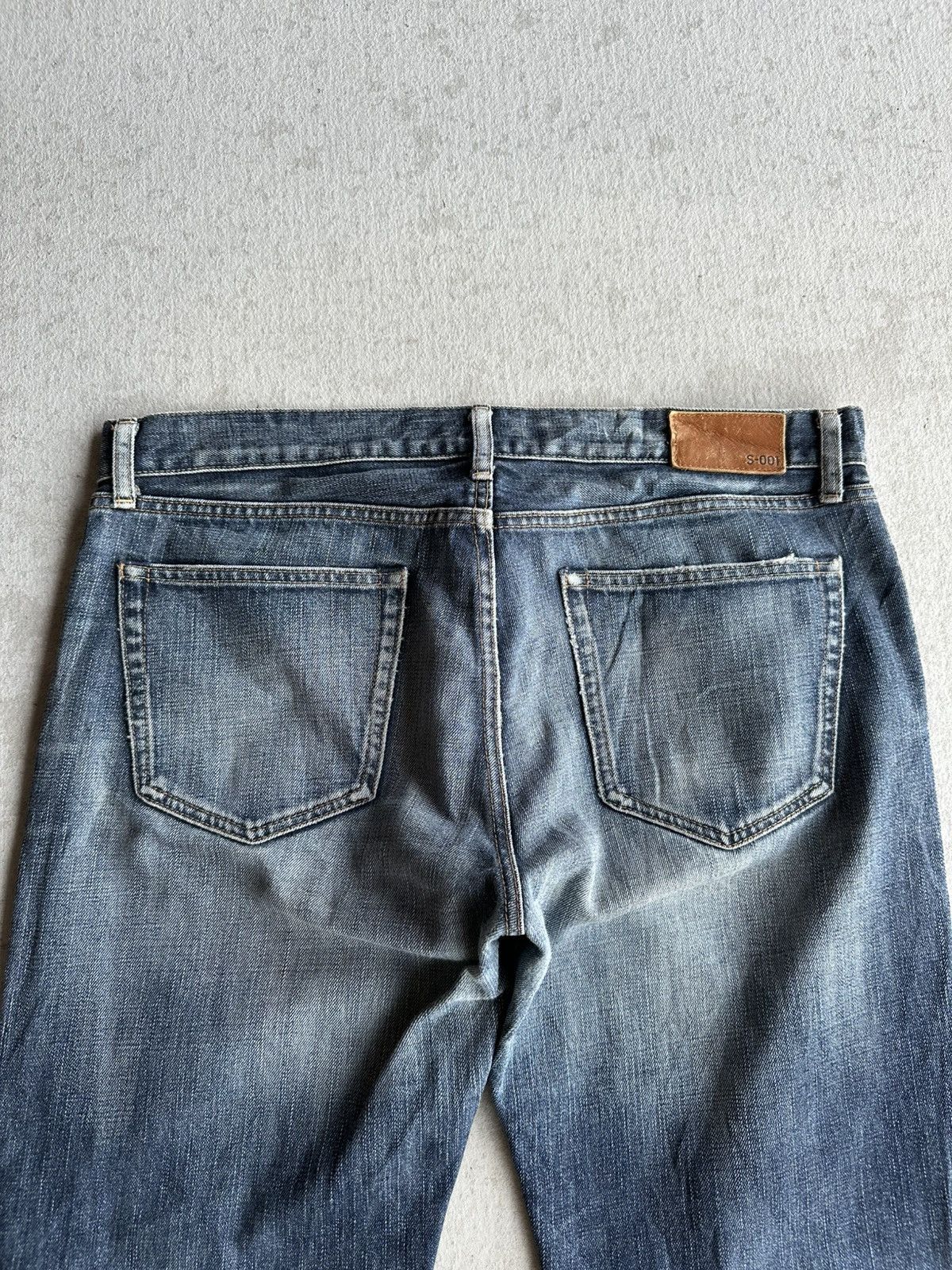 Fragment Design S-001 UNIQLO Japanese Brand Jeans Blue Washed Denim Pants Size US 36 / EU 52 - 11 Thumbnail