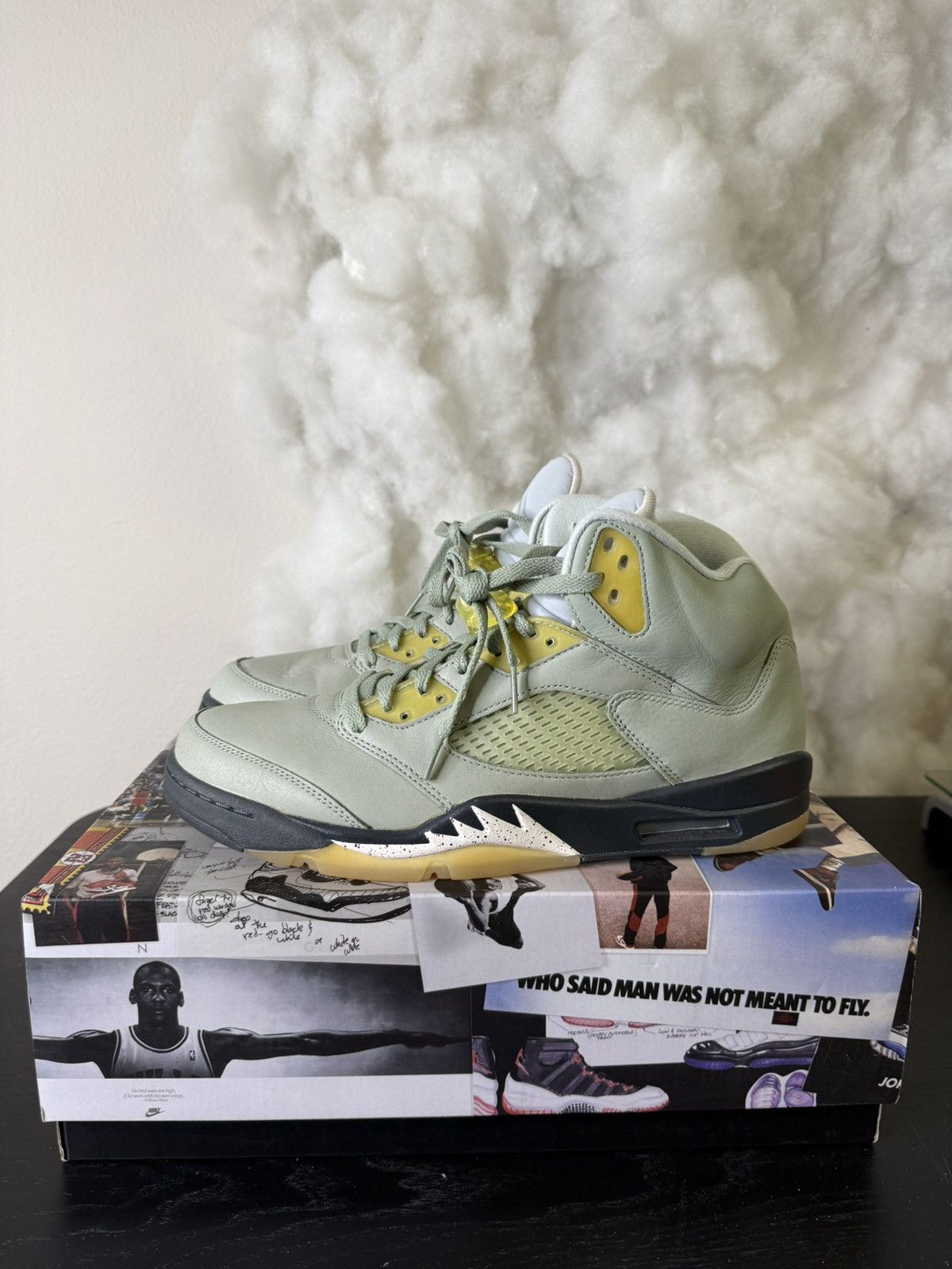 Jordan Brand Men’s Air Jordan 5 Retro "JADE HORIZON" 2022 - Size 11.5 Size US 11.5 / EU 44-45 - 2 Thumbnail