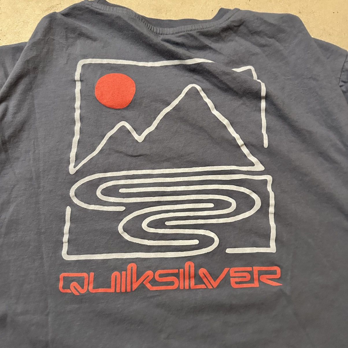 Quiksilver Blue Quiksilver Mountain Surf Wear Beach T-Shirt Size XXL Size US XXL / EU 58 / 5 - 2 Thumbnail