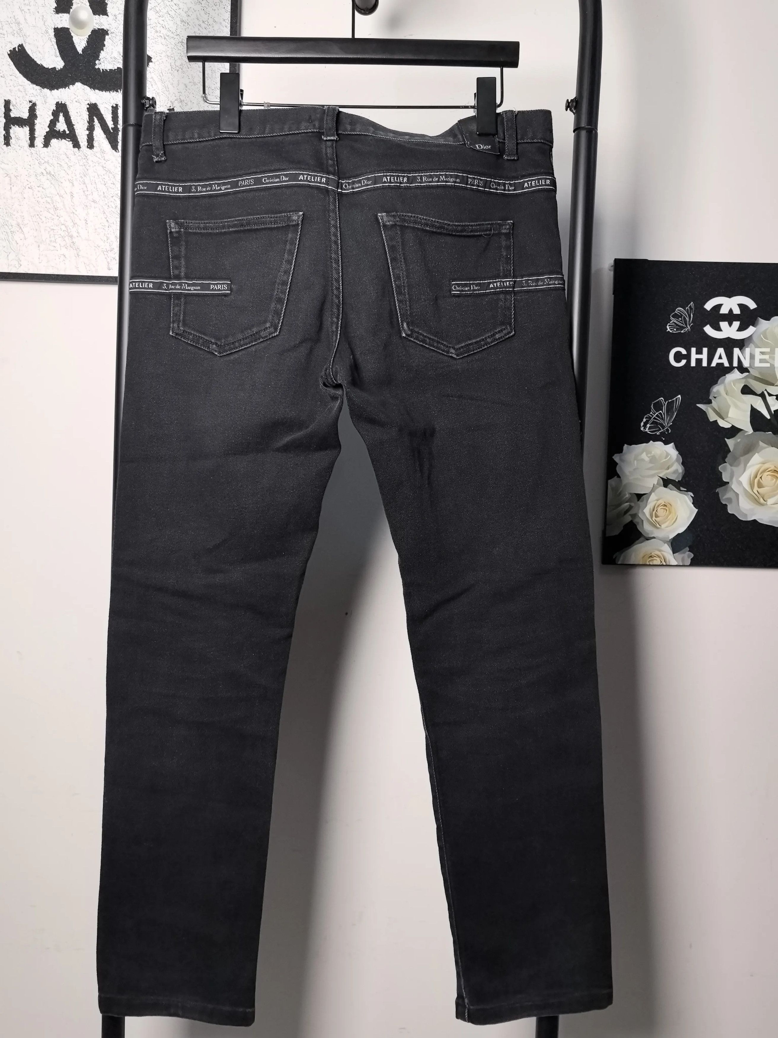 Dior Dior Denim White Denim Jeans 30 Men Size US 30 / EU 46 - 1 Thumbnail