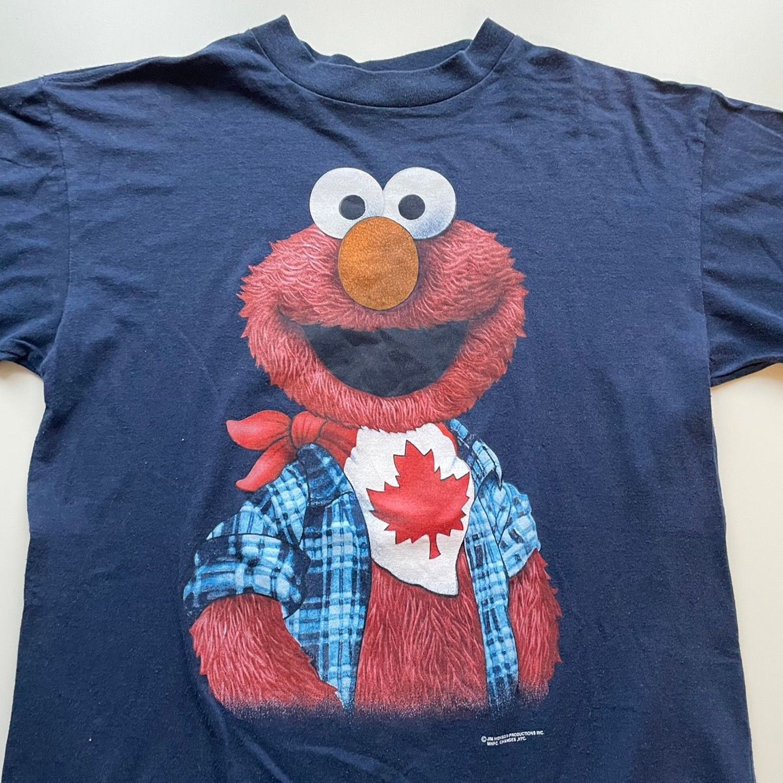 Changes Vintage 90s Elmo T Shirt Sesame Street Canada Flag Medium Size US M / EU 48-50 / 2 - 2 Thumbnail