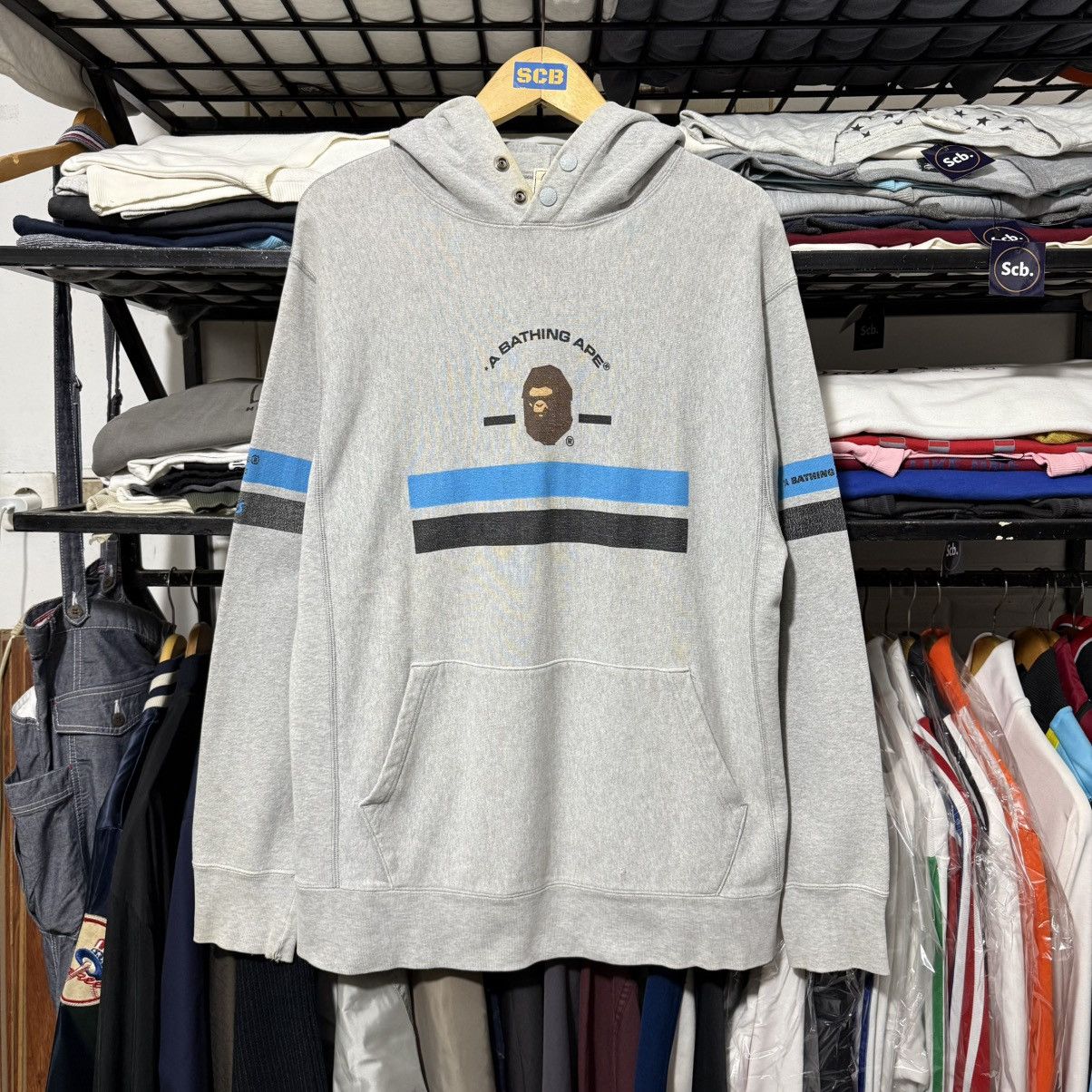 Bape Vintage A Bathing Ape x Homies Hoodie Size US M / EU 48-50 / 2 - 9 Thumbnail