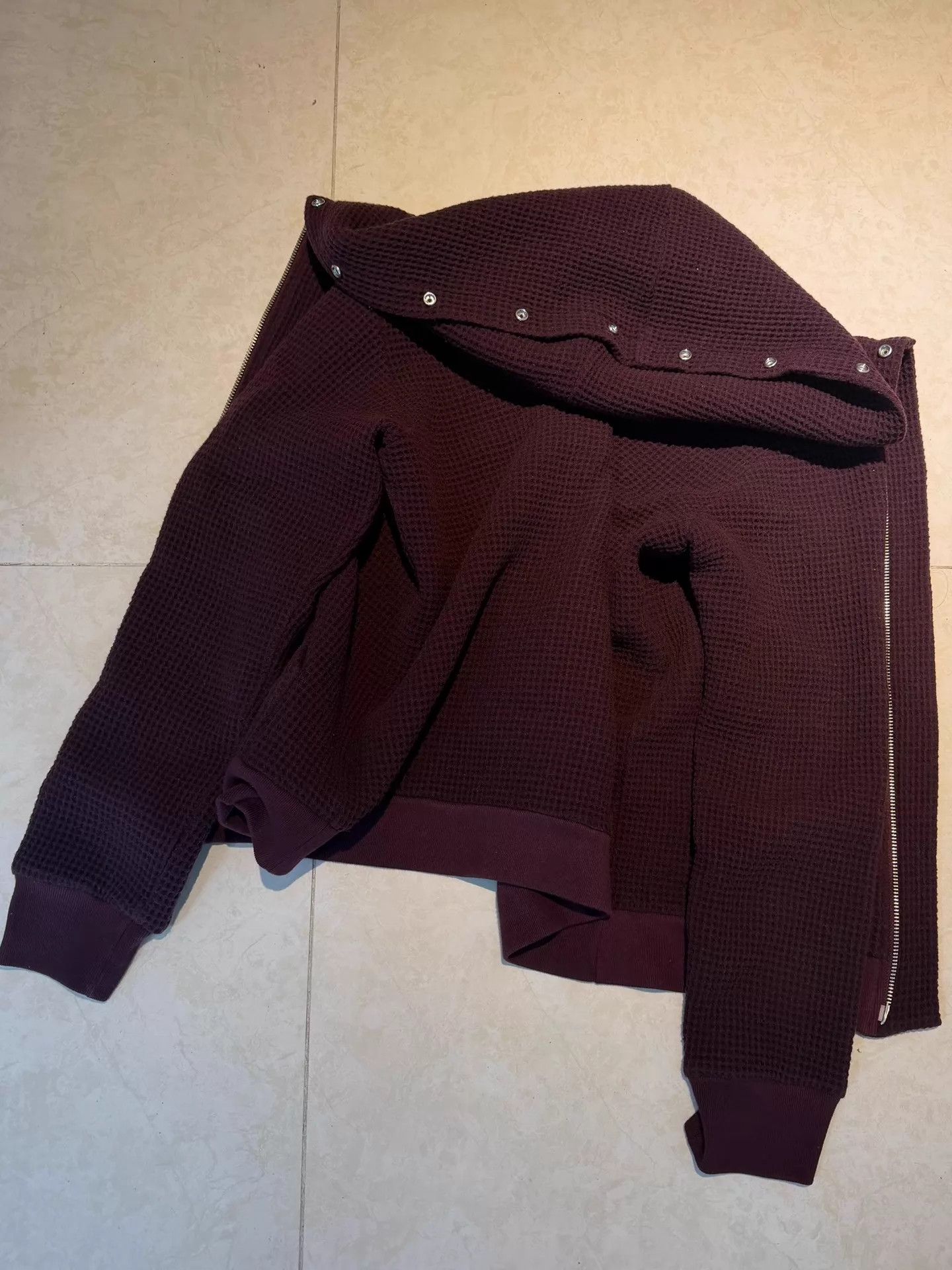 Undercover UNDERCOVER Burgundy Rivet Slant Zip Hoodie 9/10 Unisex 2 Size US M / EU 48-50 / 2 - 2 Thumbnail