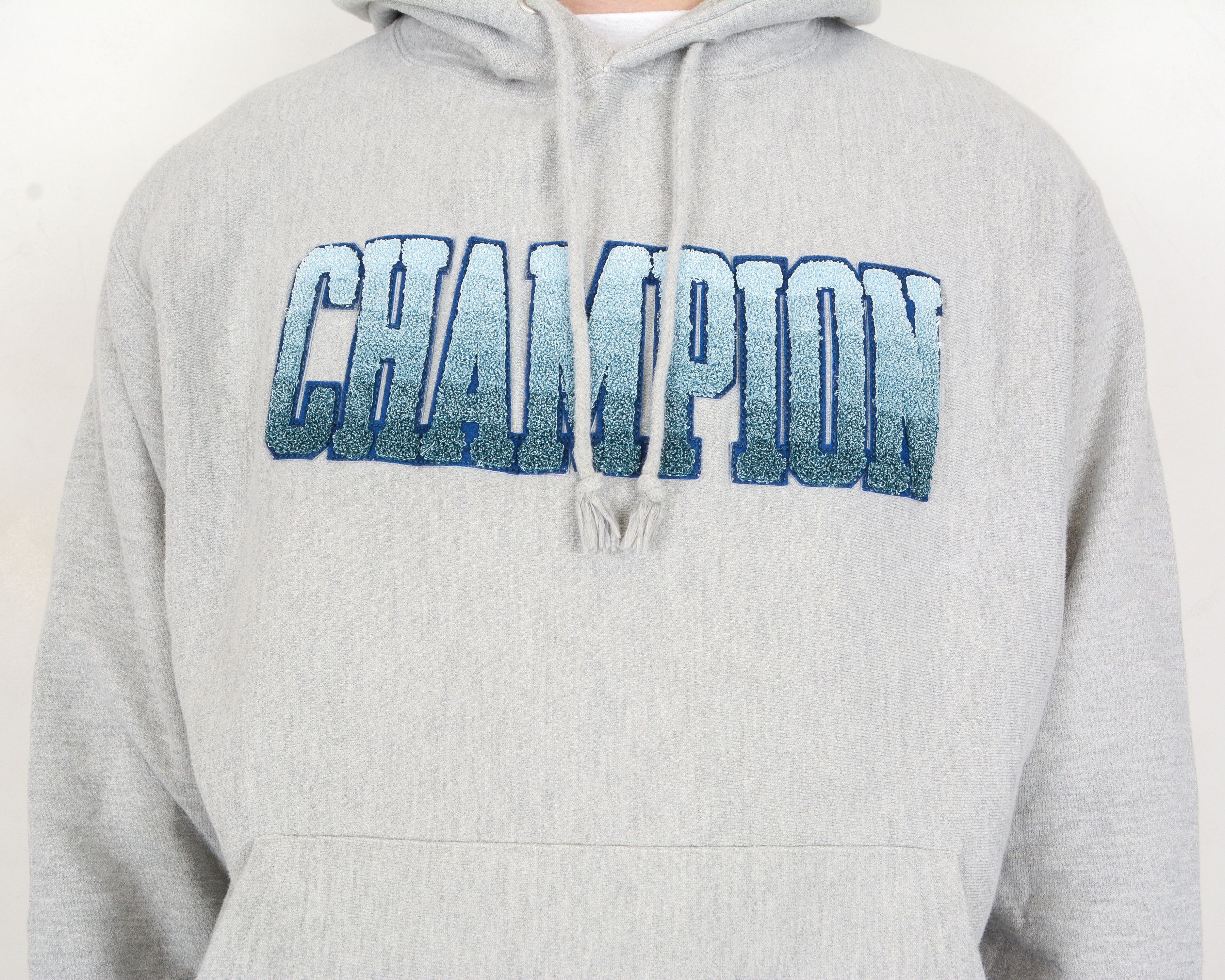 Champion Reverse Weave L Hoodie Spellout Sweatshirt Jumper Sweater Size US L / EU 52-54 / 3 - 2 Thumbnail