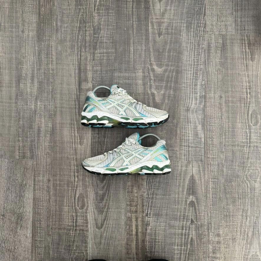 Asics ASICS • WMNS GEL-Kayano 17 (6M) Size US 6 / EU 39 - 1 Thumbnail