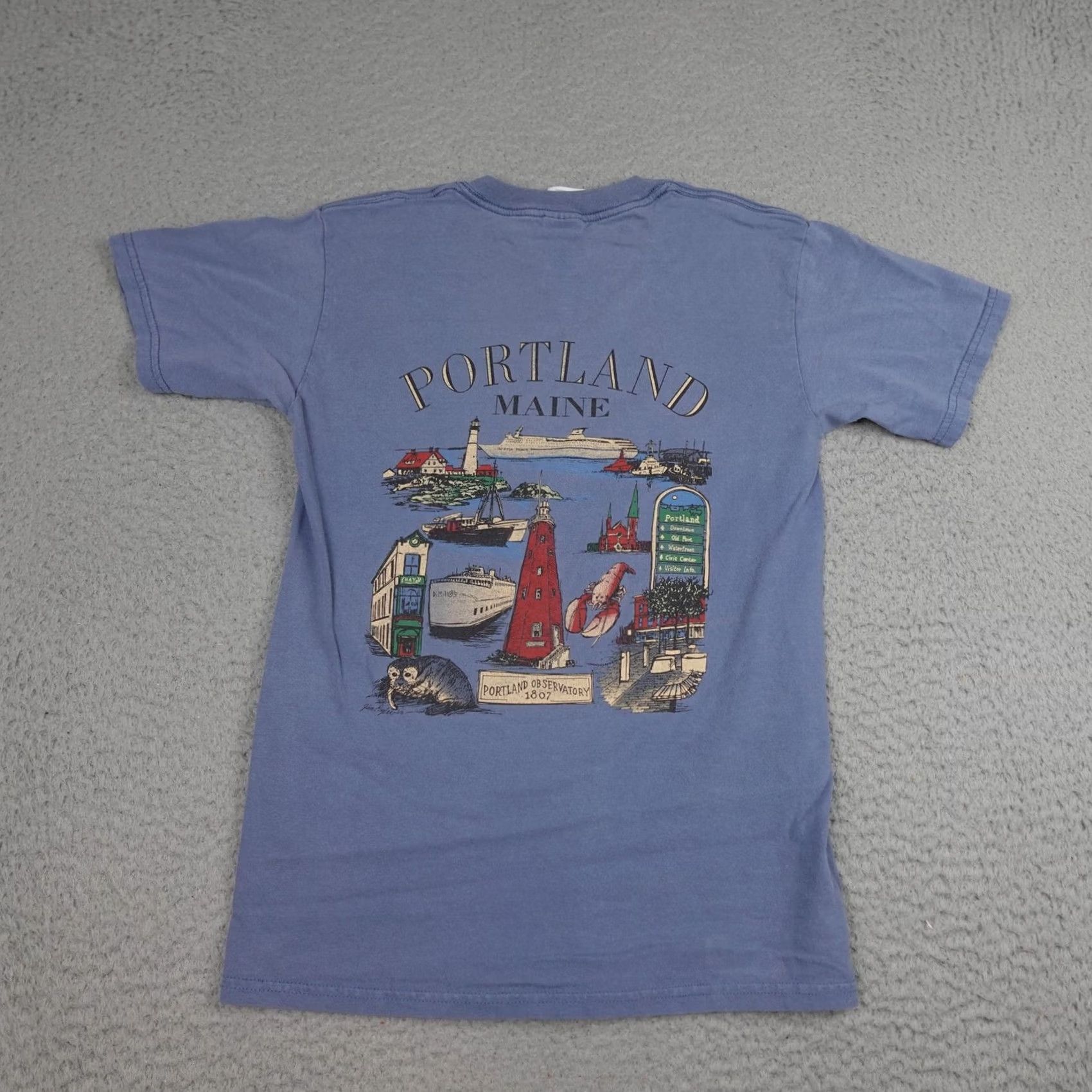 Gildan VINTAGE Portland Maine Lighthouse Shirt Mens S Blue Graphic 90s T-Shirt Size US S / EU 44-46 / 1 - 2 Thumbnail