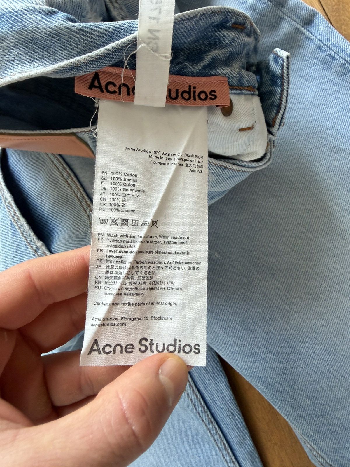 Acne Studios Acne Studios 1990 washed distressed blue denim jeans Size US 27 - 9 Thumbnail