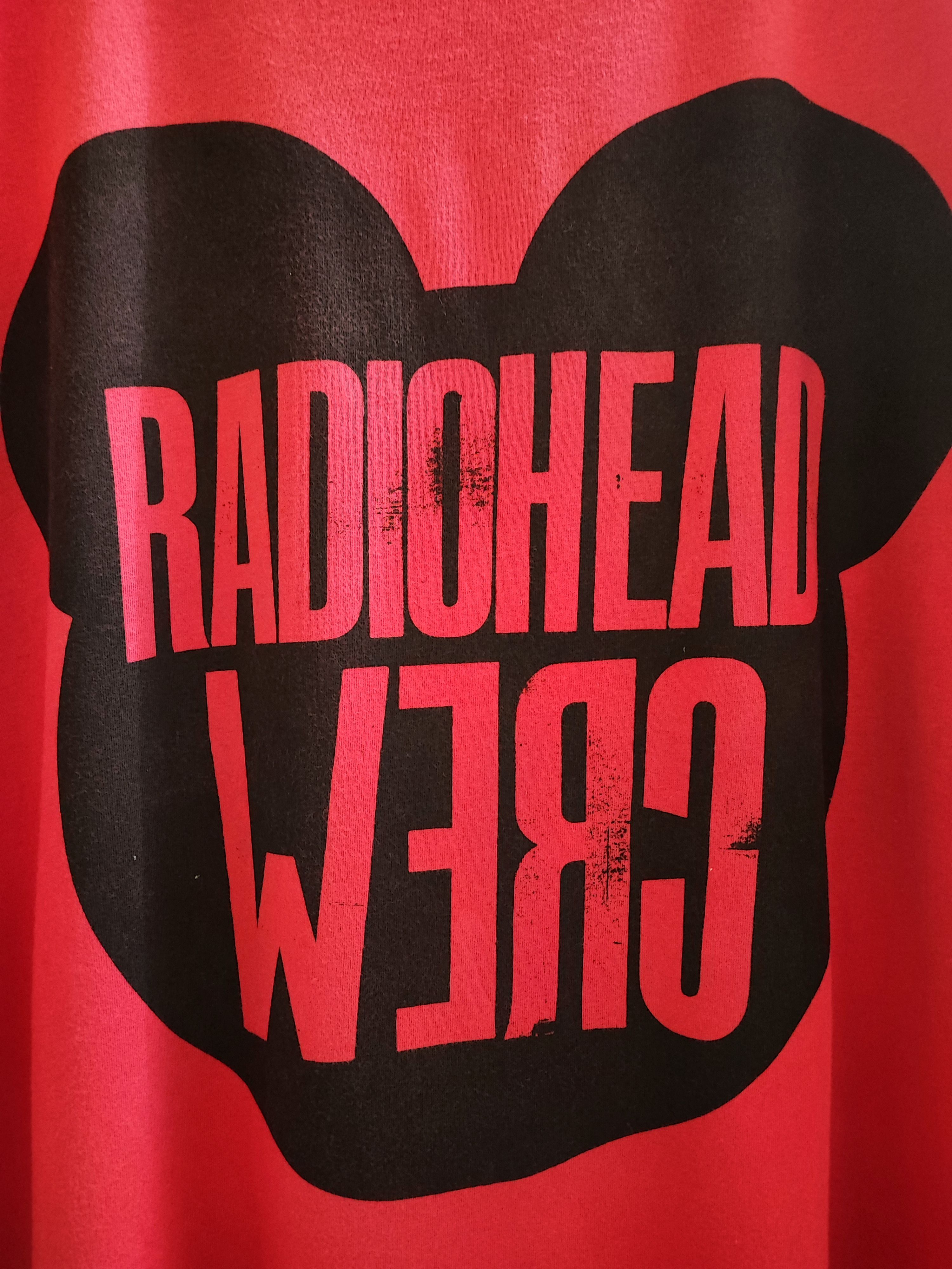Band Tees Rare!! Radiohead Band crew vintage t-shirt Size US XL / EU 56 / 4 - 2 Thumbnail