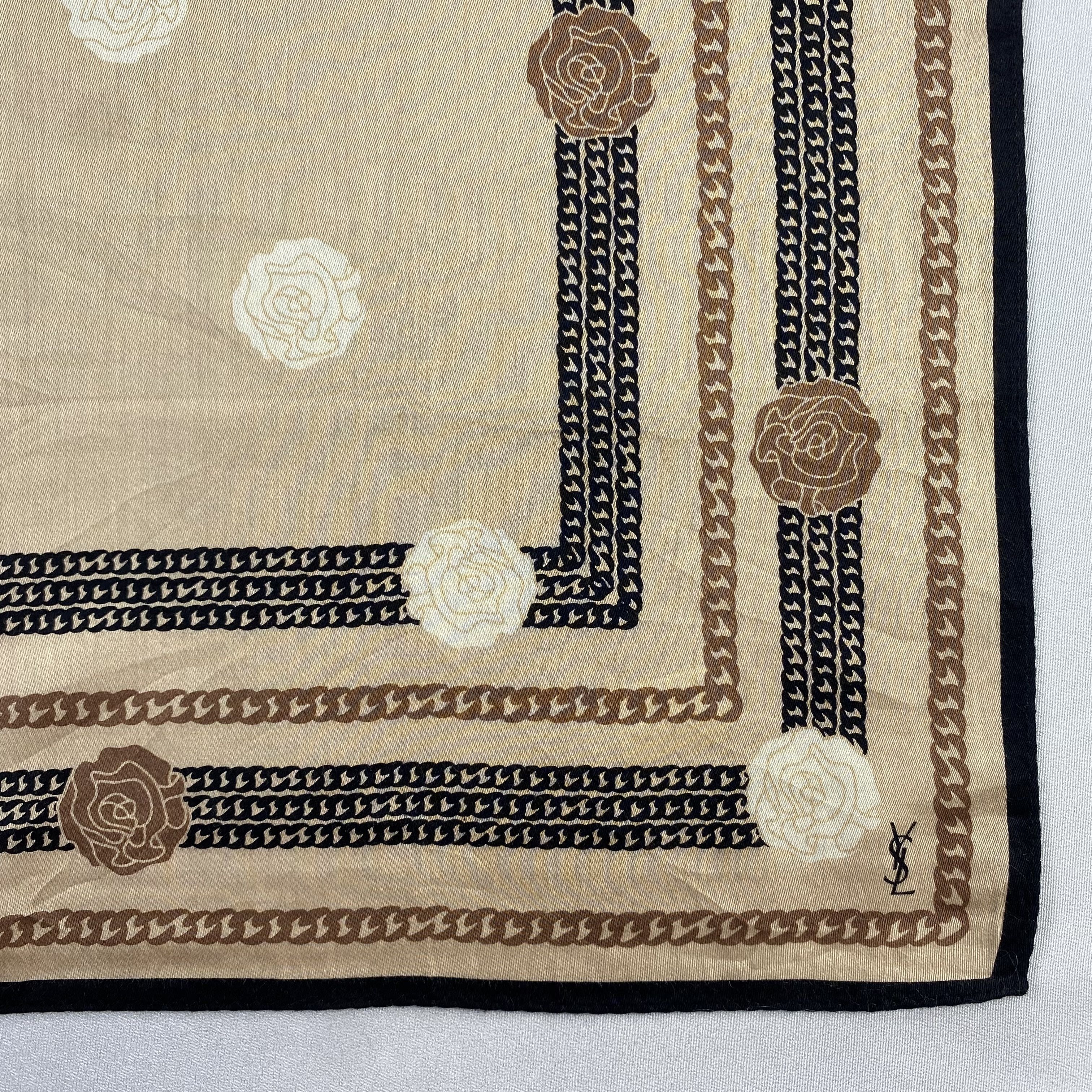 Vintage Yves Saint Laurent Neckerchief / Handkerchief-P661 Size ONE SIZE - 3 Thumbnail