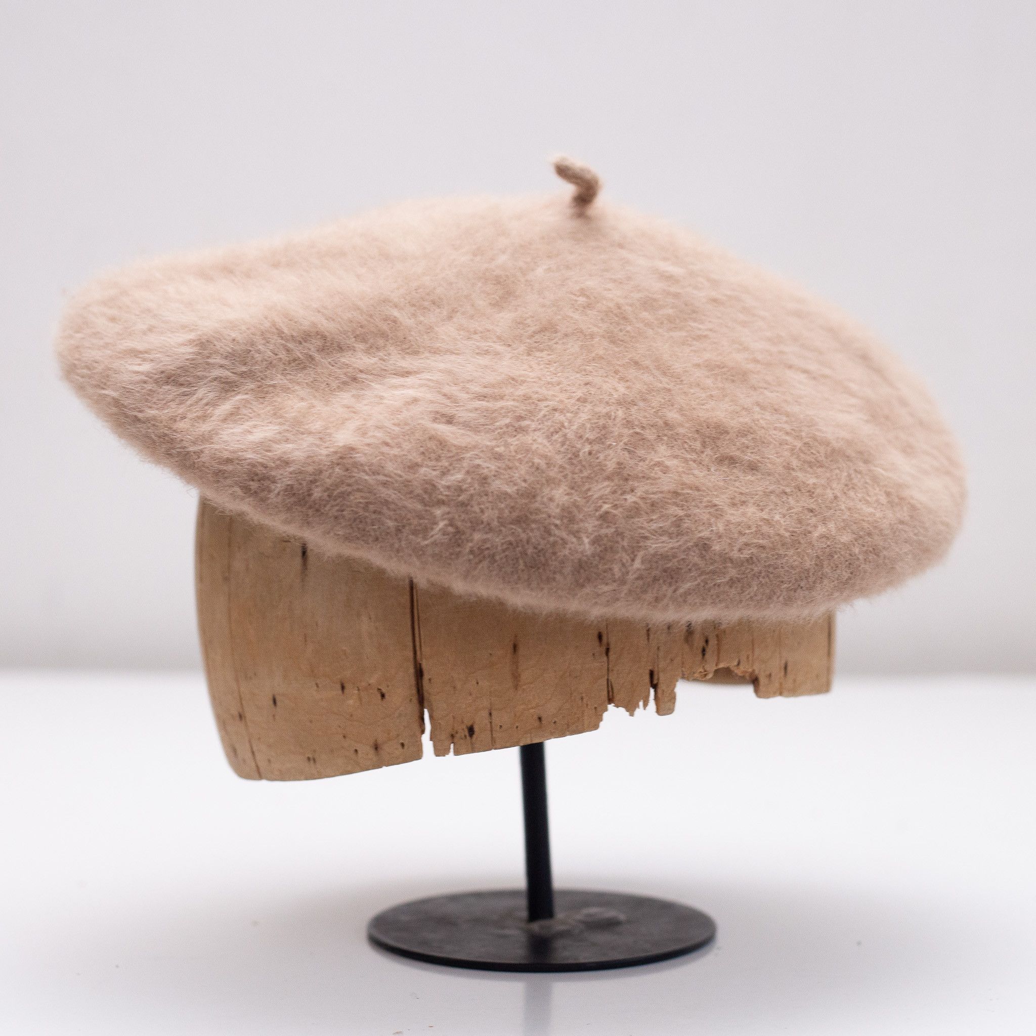 Kangol Vintage KANGOL Winter Beige Wool Angora Blend Beret Hat Size ONE SIZE - 3 Thumbnail