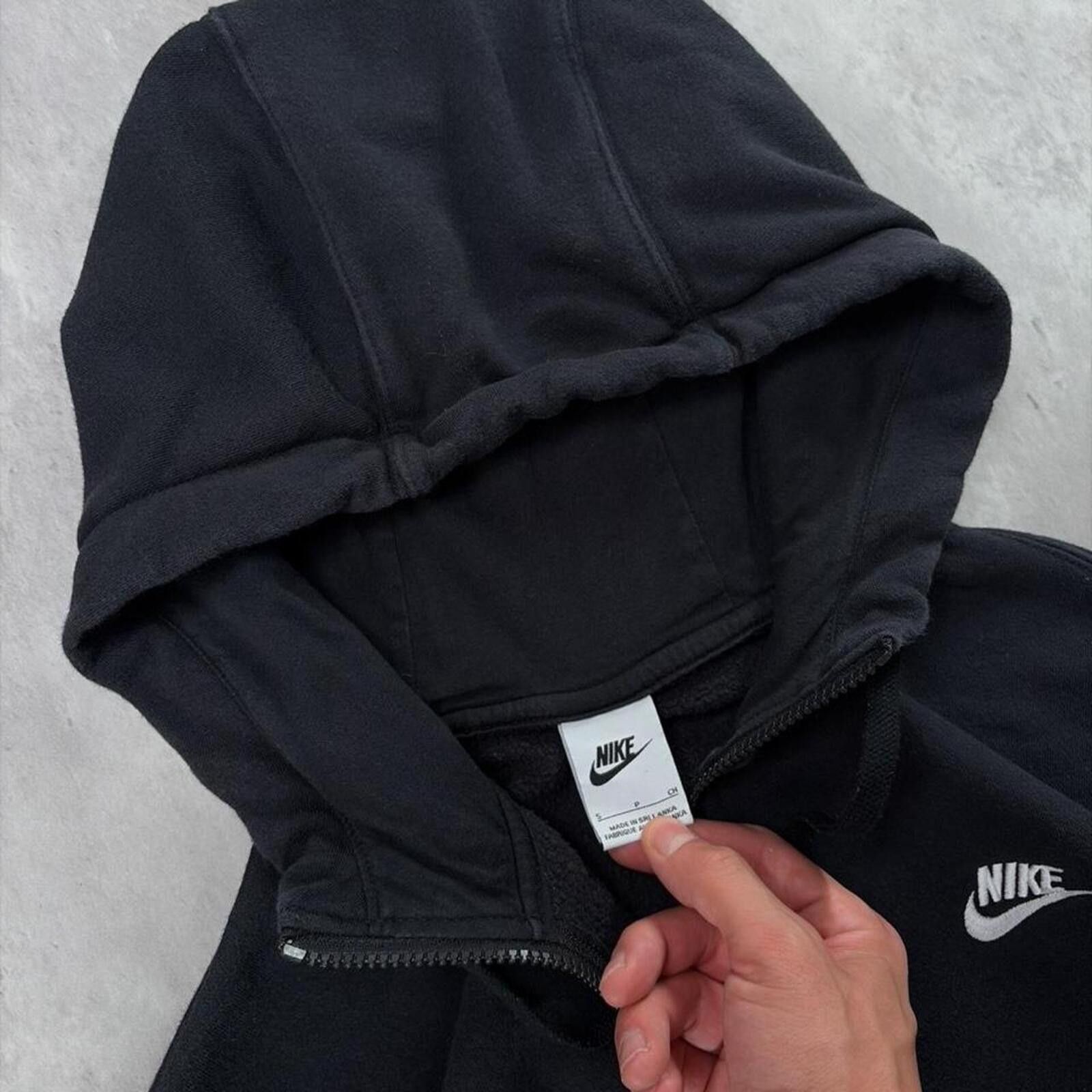 Nike Y2K Black Nike Swoosh Grunge Skater Zip Up Hoodie Size US S / EU 44-46 / 1 - 5 Thumbnail