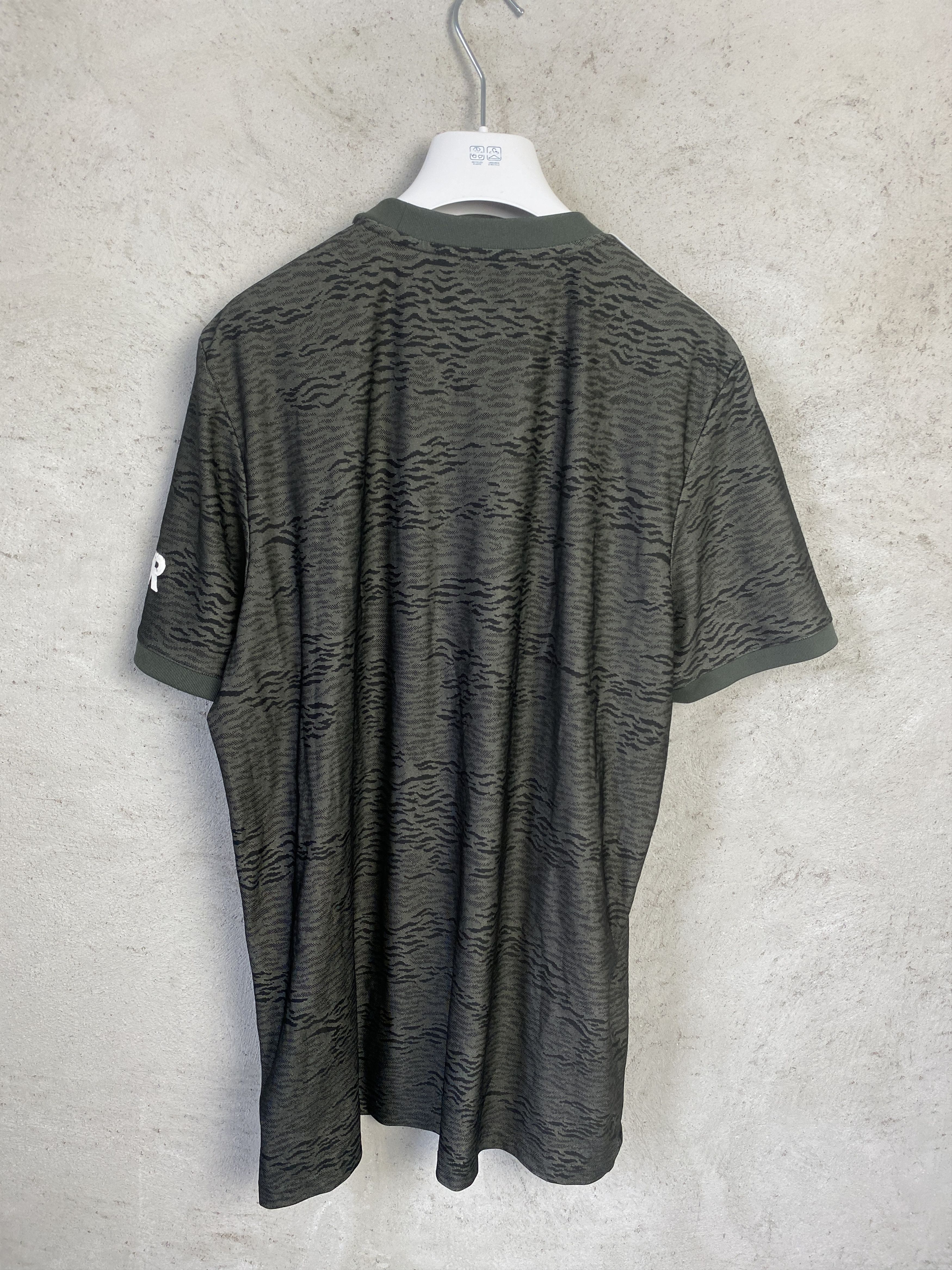 Adidas Adidas Manchester United jersey t-shirt sport soccer Size US L / EU 52-54 / 3 - 8 Thumbnail