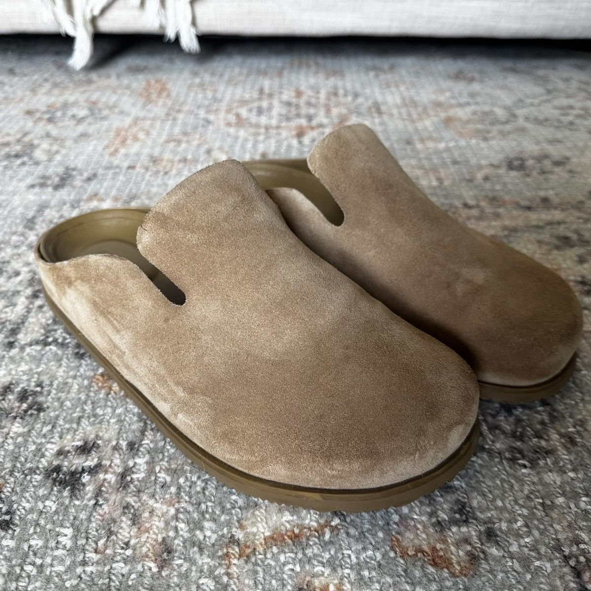 Vince Vince Decker Suede Mules Size US 9.5 / EU 42-43 - 1 Thumbnail