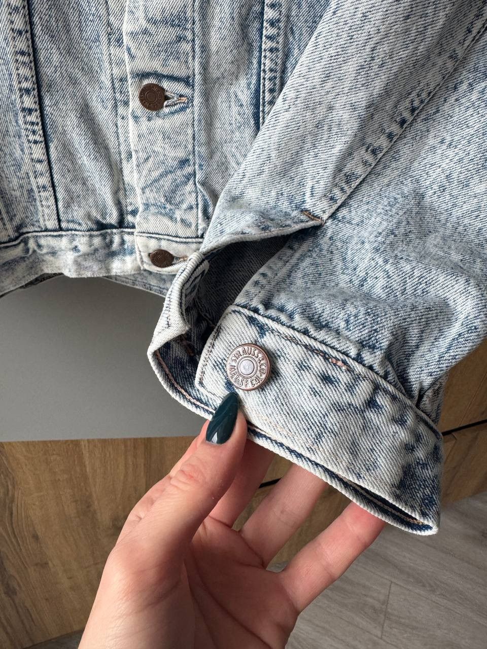 Levi's Vintage 90's Levi's Light Wash Denim Jacket Size US M / EU 48-50 / 2 - 4 Thumbnail