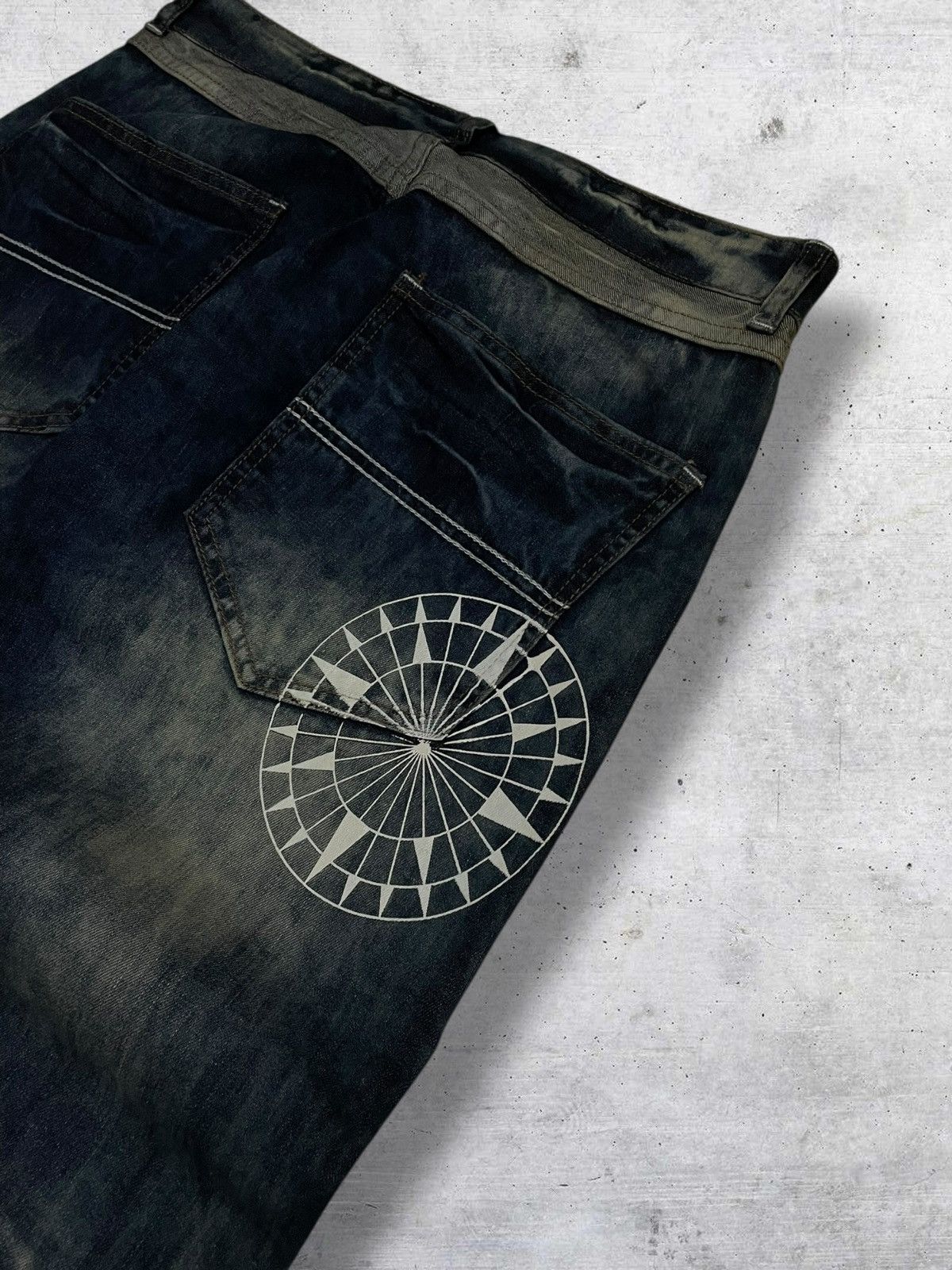 Beauty Beast VINTAGE GOD TRADITION JAPAN PRINCESS YAKUZA STEAMPUNK DENIM Size US 32 / EU 48 - 16 Thumbnail