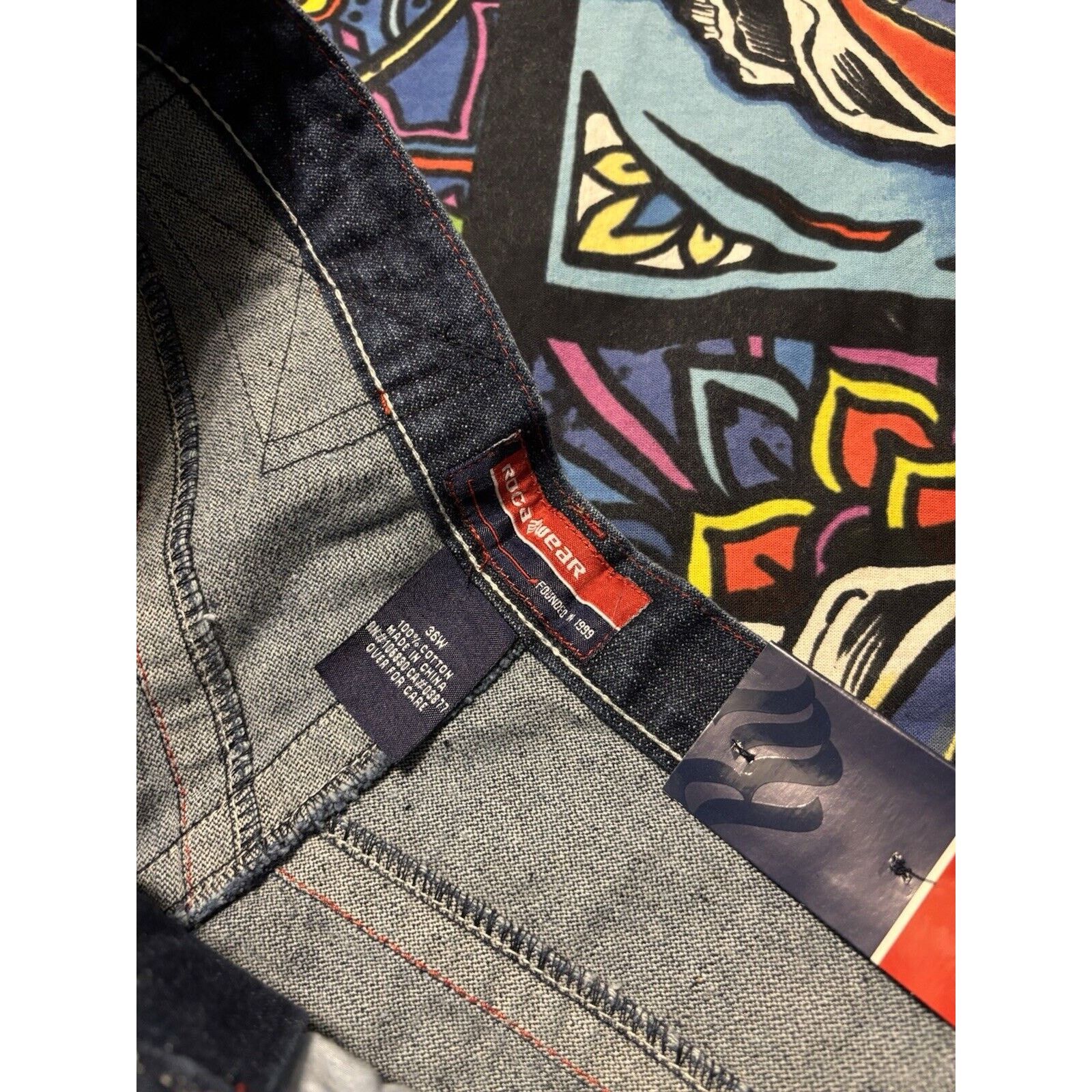 Rocawear y2k Rocawear deadstock jorts shorts W 36 NWT baggy hip hop Size US 26 / EU 42 - 3 Thumbnail