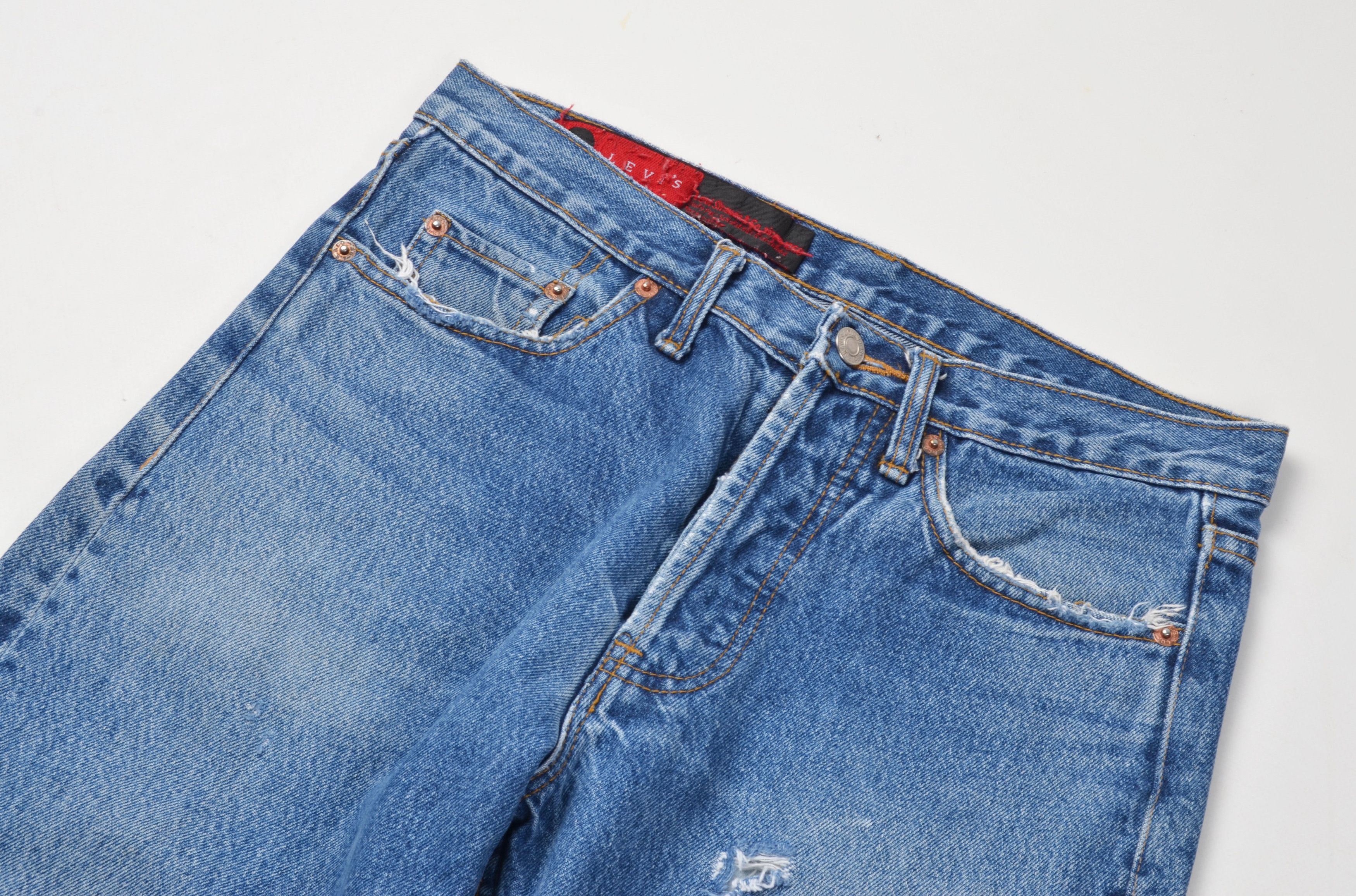 Levi's × Levi's Vintage Clothing × Vintage Vintage Levi's 501 XX 90's Distressed Dirty Denim Jeans Size US 31 - 2 Thumbnail