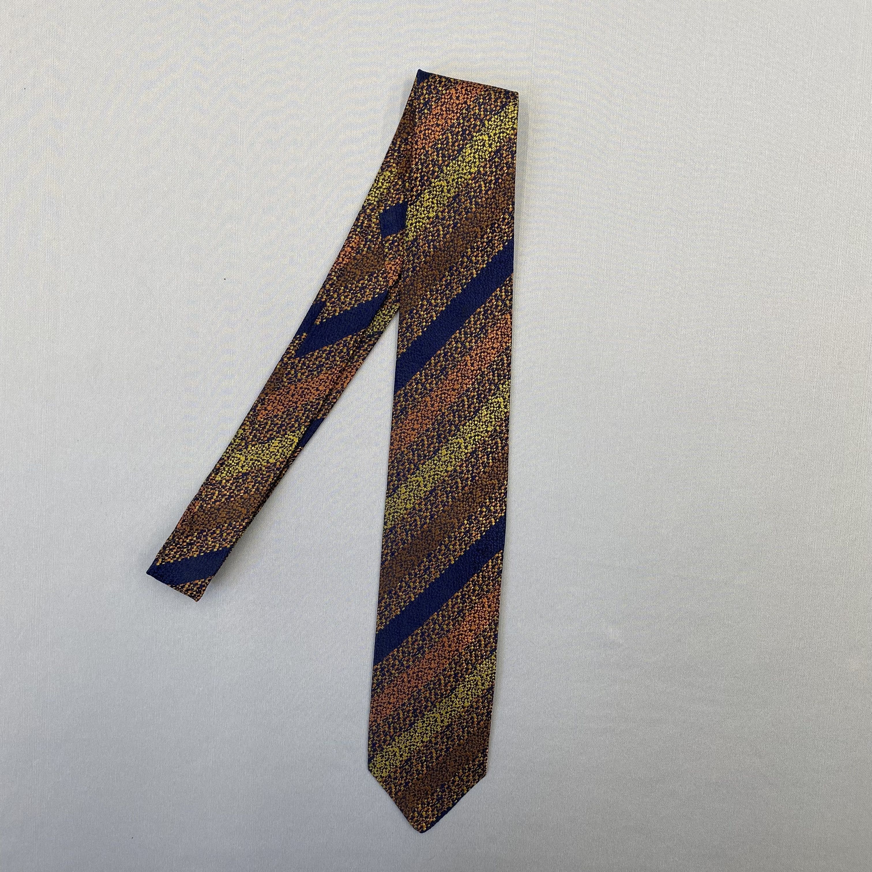 Japanese Brand Vintage Christian Dior SILK Necktie Cravate Pure Silk Size ONE SIZE - 4 Thumbnail