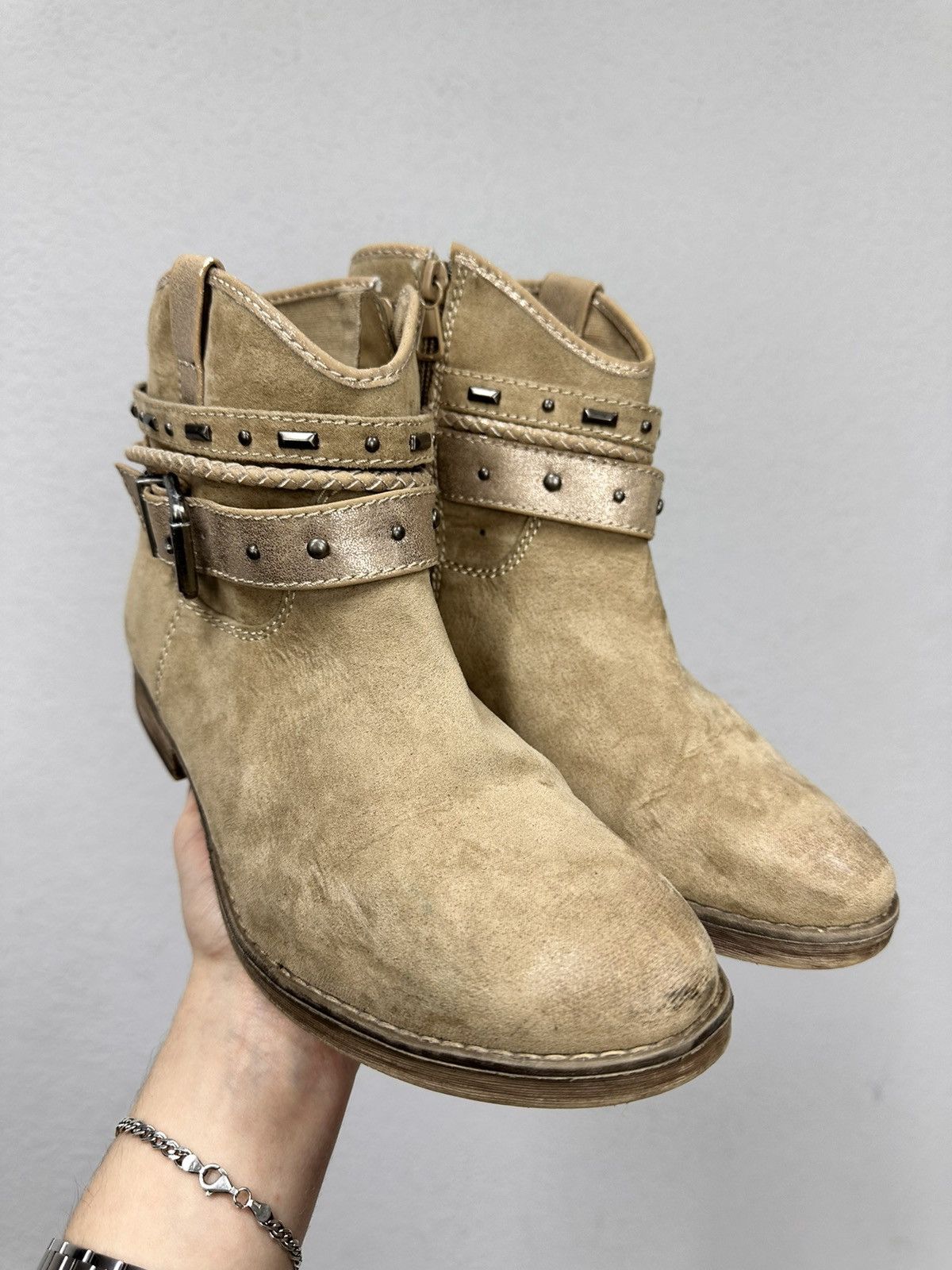 A.S.98 WOW😻 A.S.98 BEIGE LEATHER ANKLE WESTERN VINTAGE ISSEY MIYAKE Size US 9 / IT 39 - 2 Thumbnail