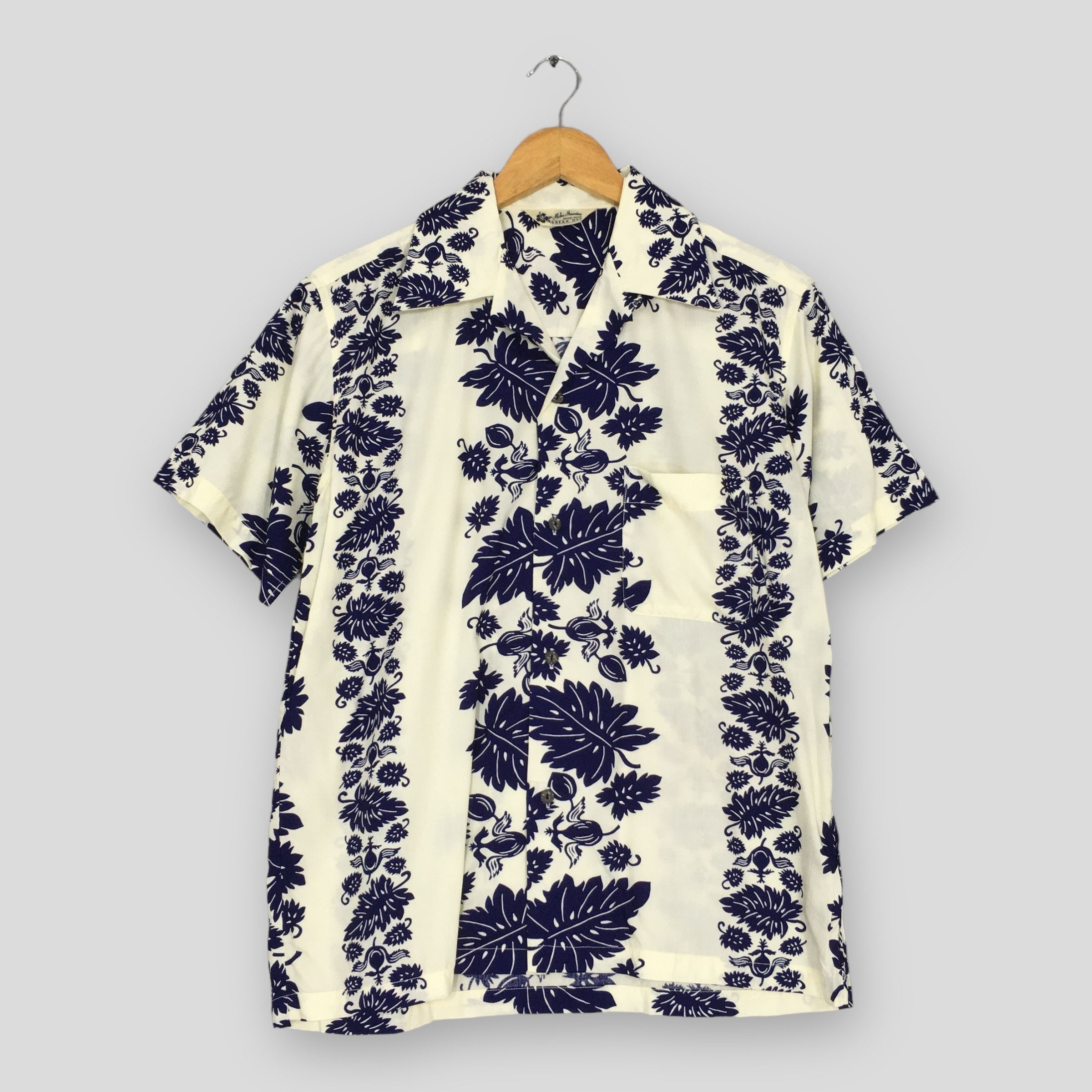Vintage Vintage 90s Aloha Floral Hawaiian Rayon Shirt Medium Size US M / EU 48-50 / 2 - 1 Thumbnail