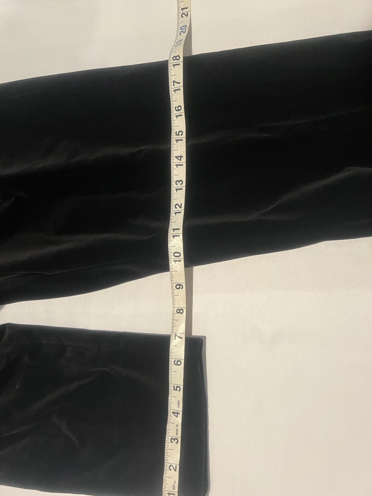 Saint Laurent Paris Saint Laurent velvet pants. 50/34 $1190 Size US 34 / EU 50 - 6 Thumbnail