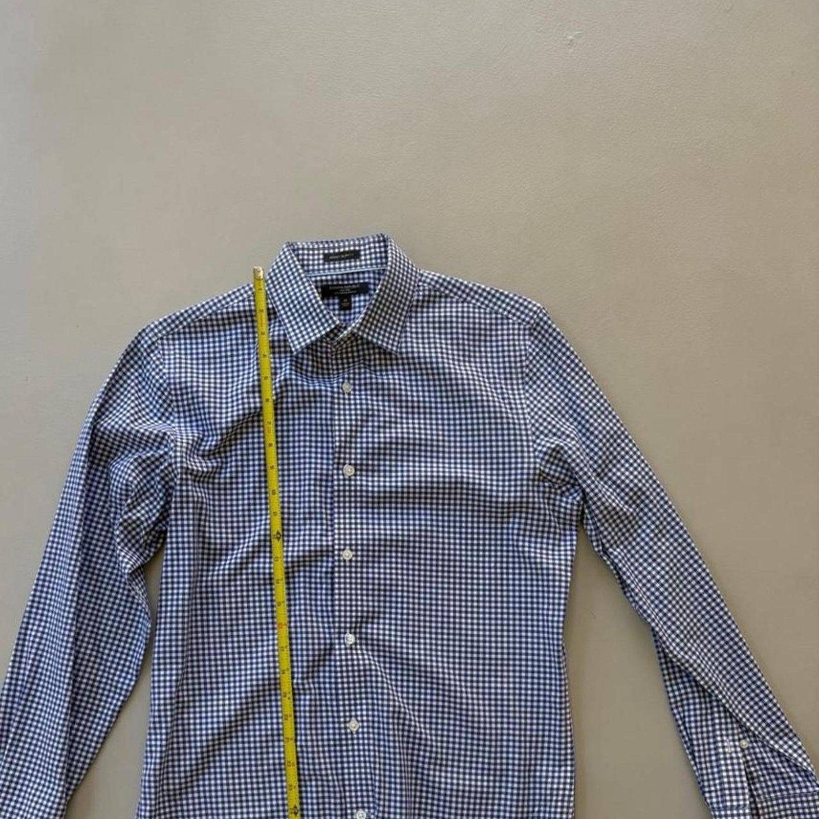 Banana Republic Banana republic plaid gingham button up shirt Size US M / EU 48-50 / 2 - 4 Thumbnail