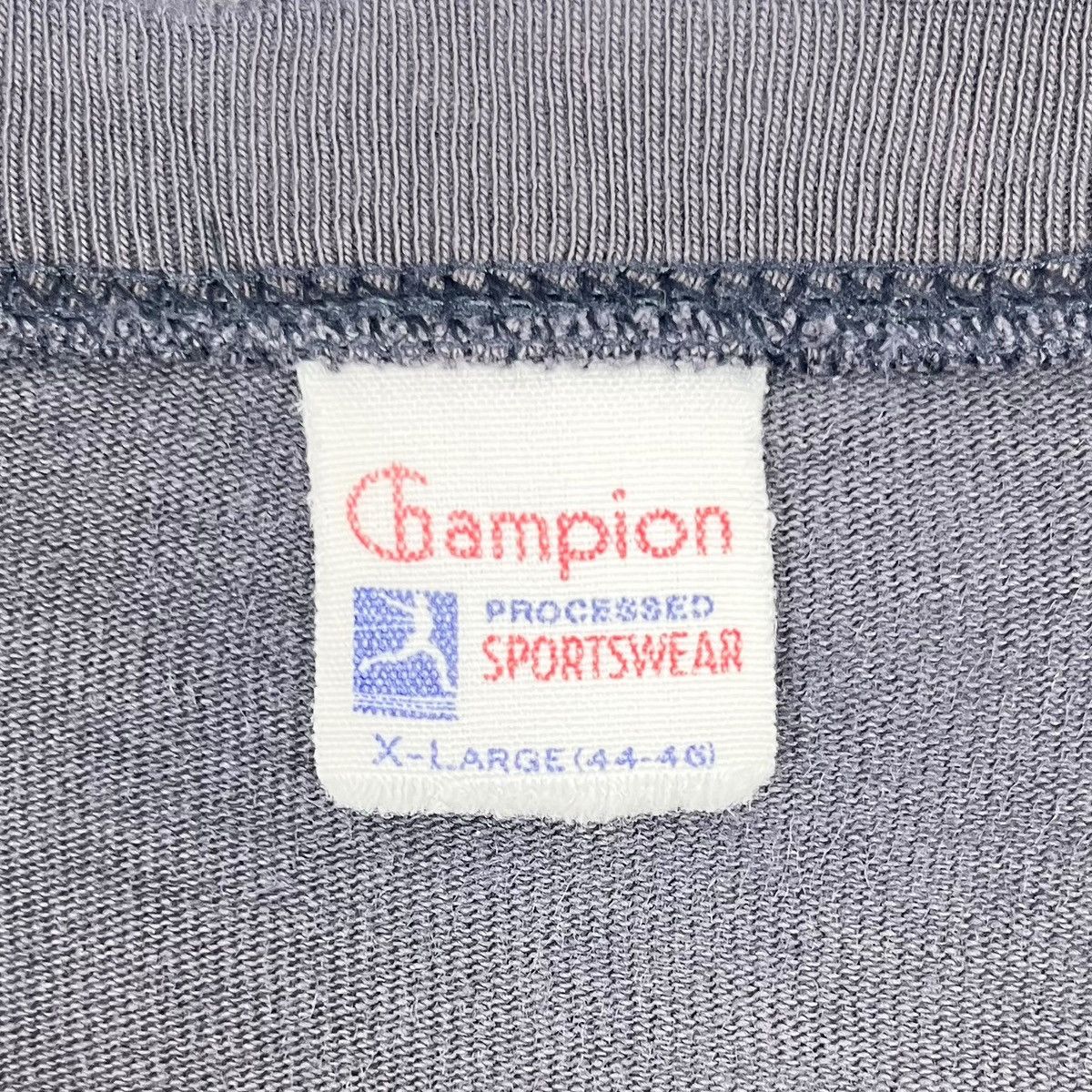 Champion × Vintage Vintage Champion Hawaii 80 V Collar Long Sleeve T-Shirt Size US XL / EU 56 / 4 - 9 Thumbnail