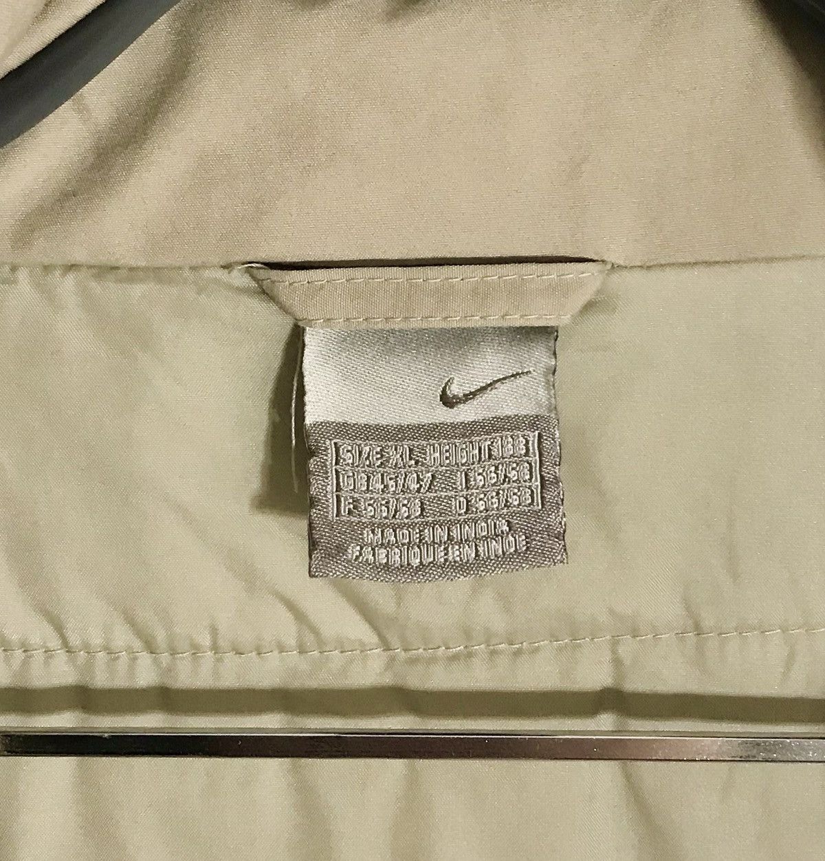 Nike Vintage 00s Nike Winter Padded Jacket Men's XL Beige Size US XL / EU 56 / 4 - 9 Thumbnail
