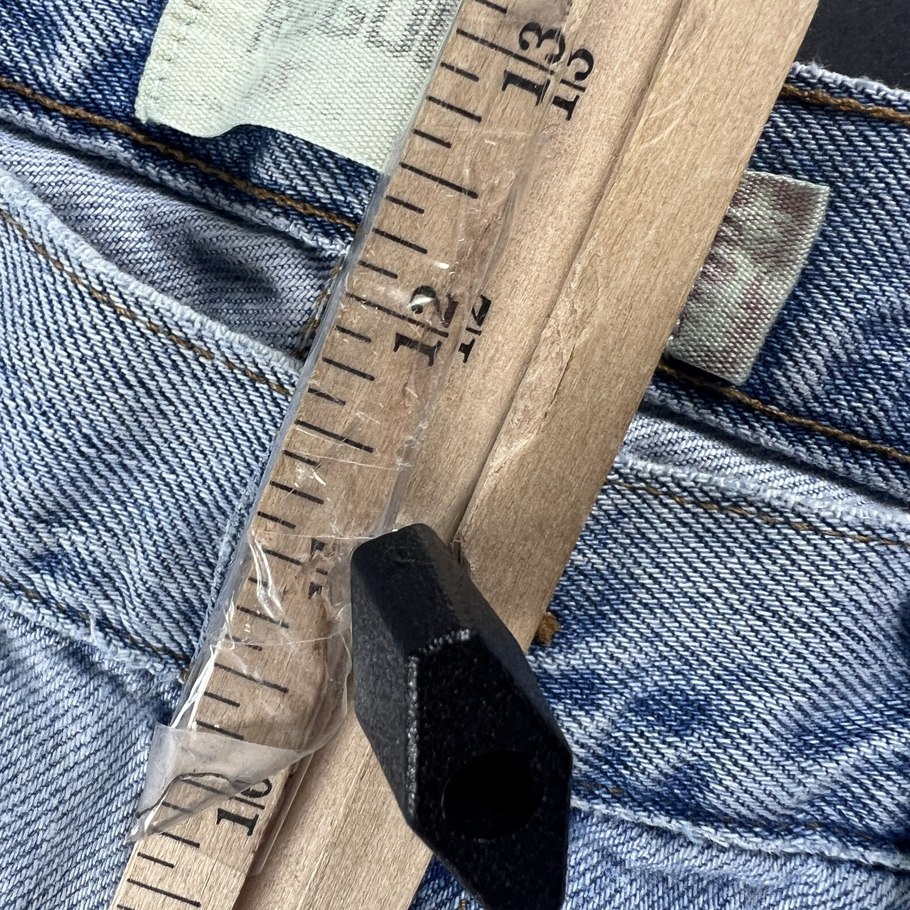 Levi's Y2K Levi's Jeans 505 Straight Light Blue Distressed Denim Size US 35 - 23 Thumbnail