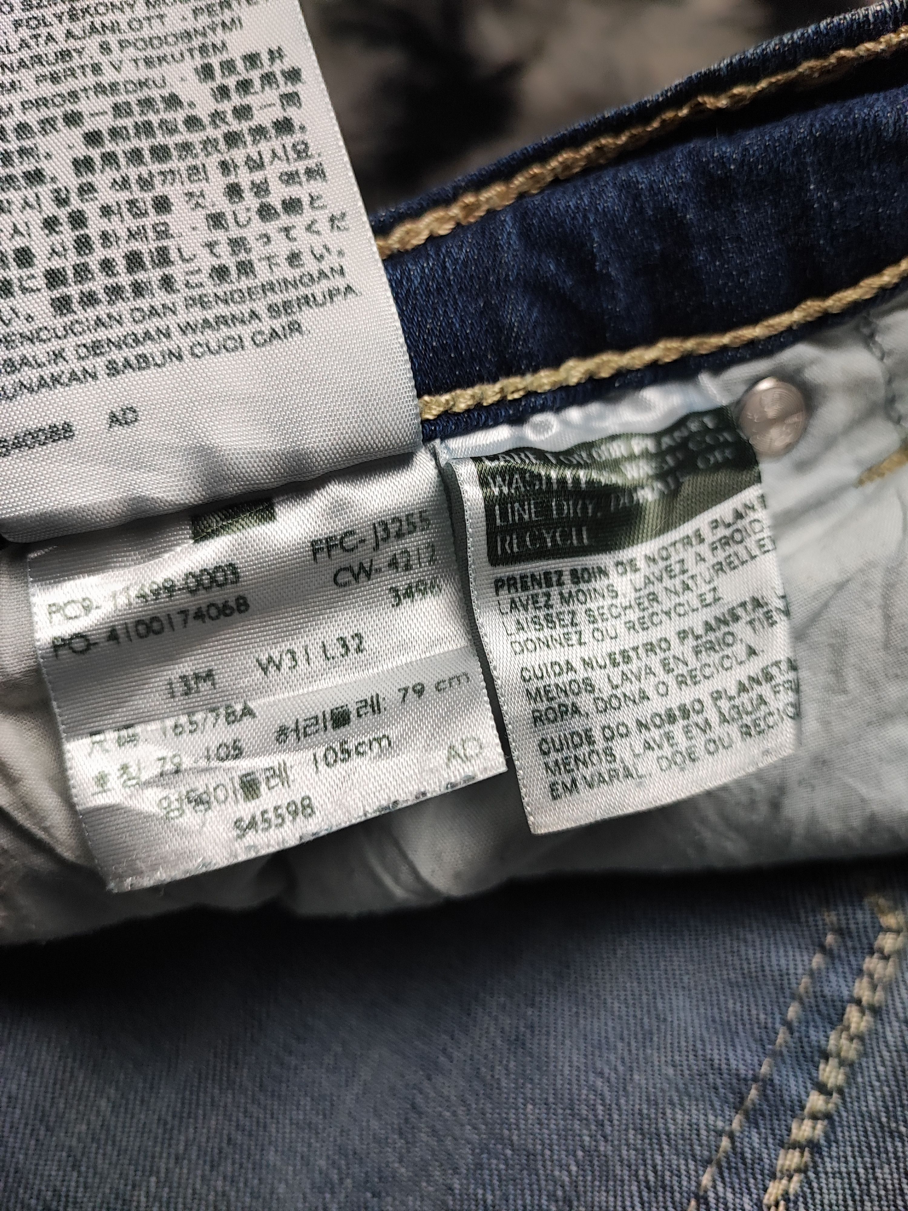 Levi's Vintage Y2K Levis 524 Too Superlow Rise Flared Denim Jeans Size 33" - 13 Thumbnail