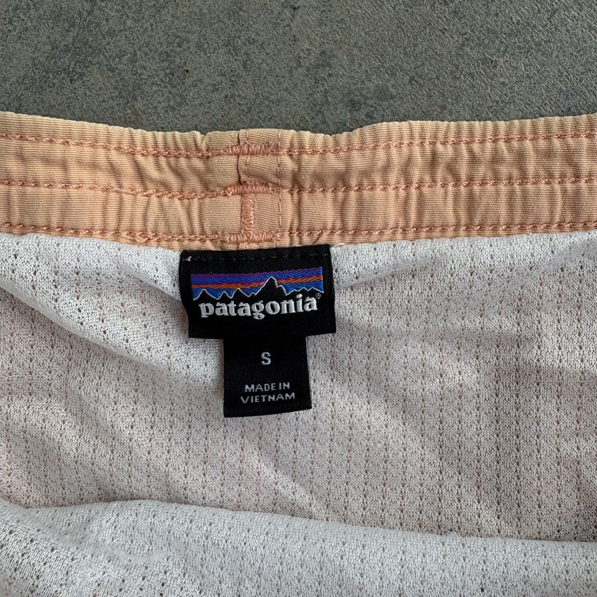 Patagonia × Vintage Vintage Y2K Adjustable Patagonia Shorts Small Orange / Pink Size US 30 / EU 46 - 3 Thumbnail