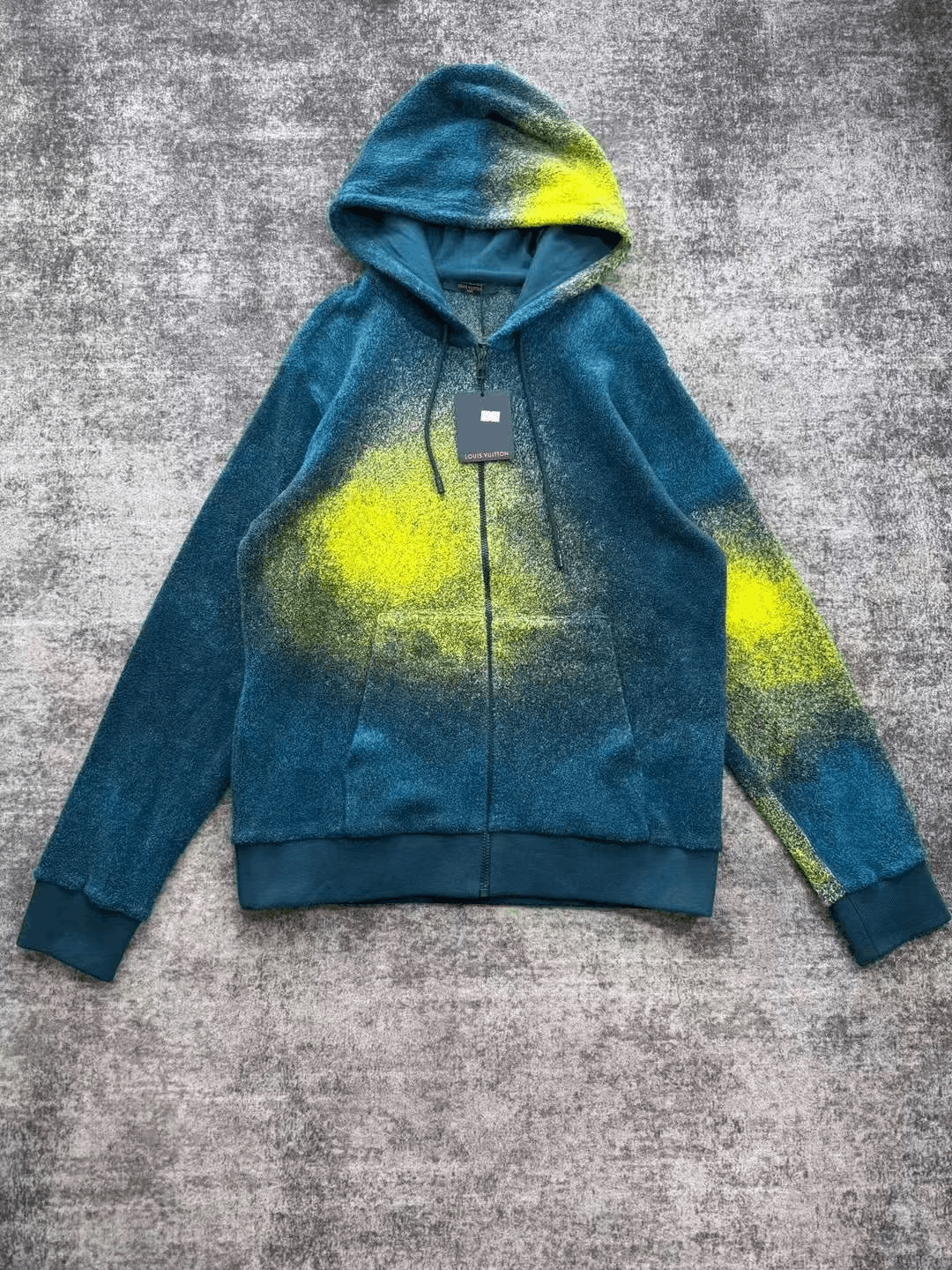 Louis Vuitton Louis Vuitton Fleece Gradient Multi Light Jacket xl Men Size US XL / EU 56 / 4 - 1 Thumbnail