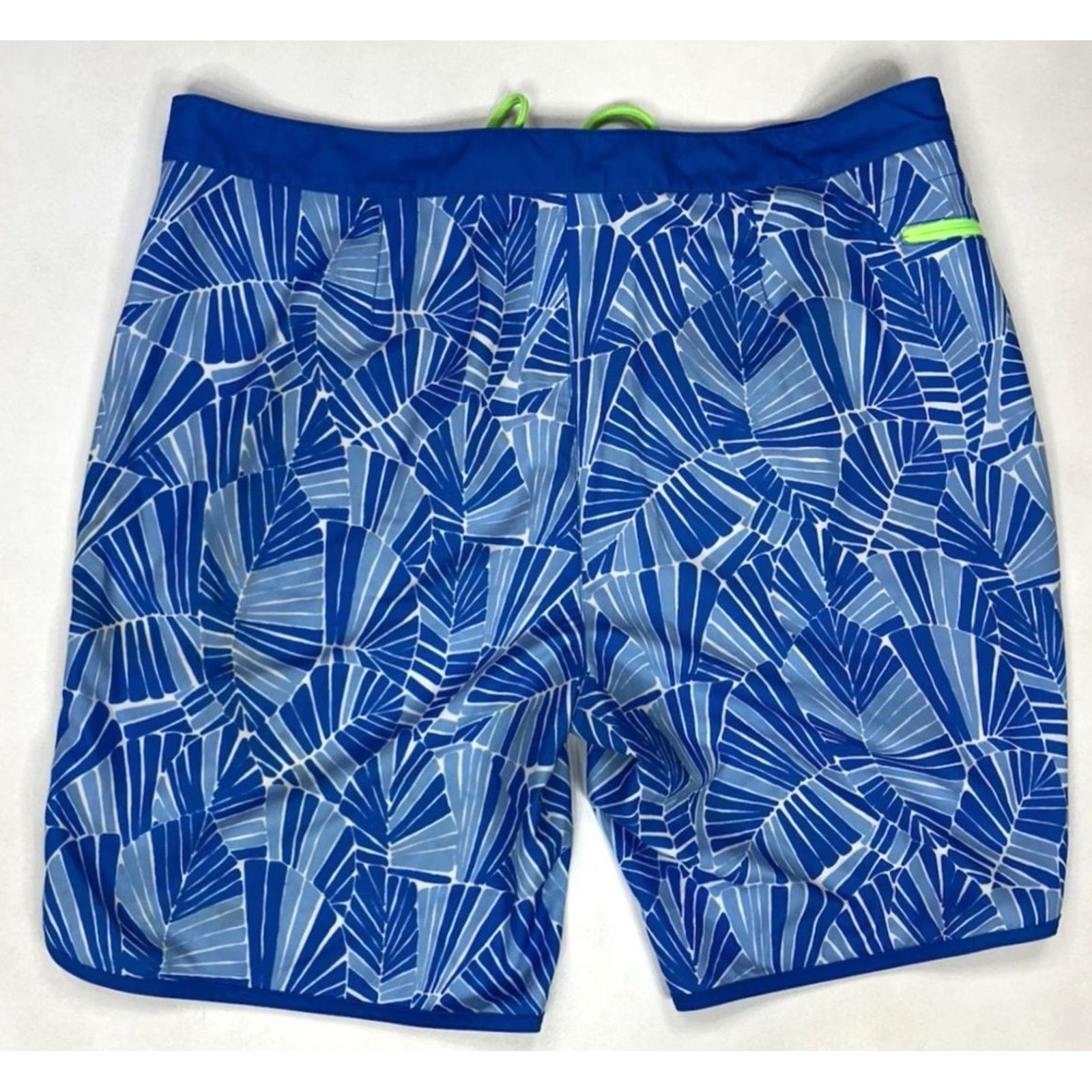 Vineyard Vines Vineyard Vines Swim Board Shorts Men 38 Blue Bottoms Regular Blue Beach Logo - Mens Size US 38 / EU 54 - 4 Thumbnail